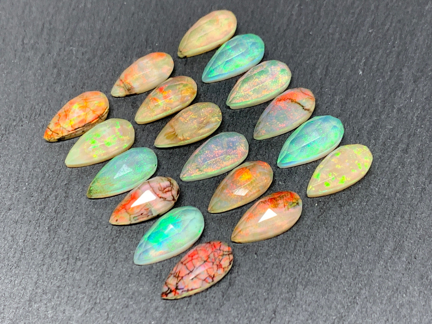Faceted Monarch Opal pear 7x15mm cabochons - Doublet cabochons