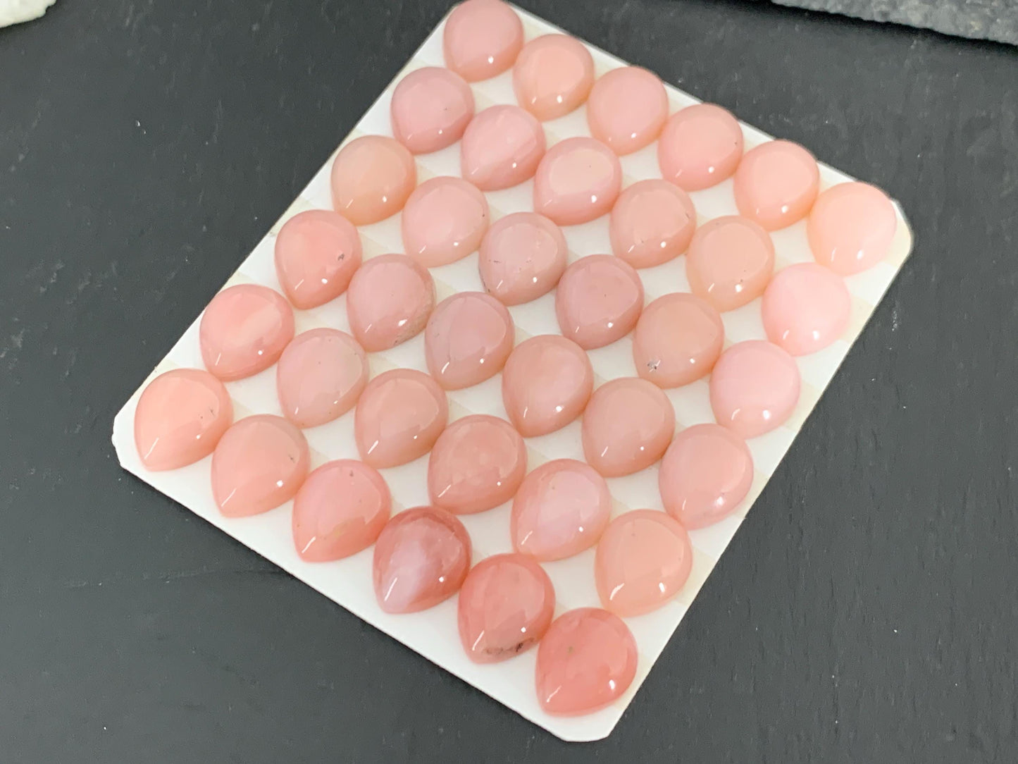 Pink Opal pear 10x12mm cabochon - Calibrated cabochons