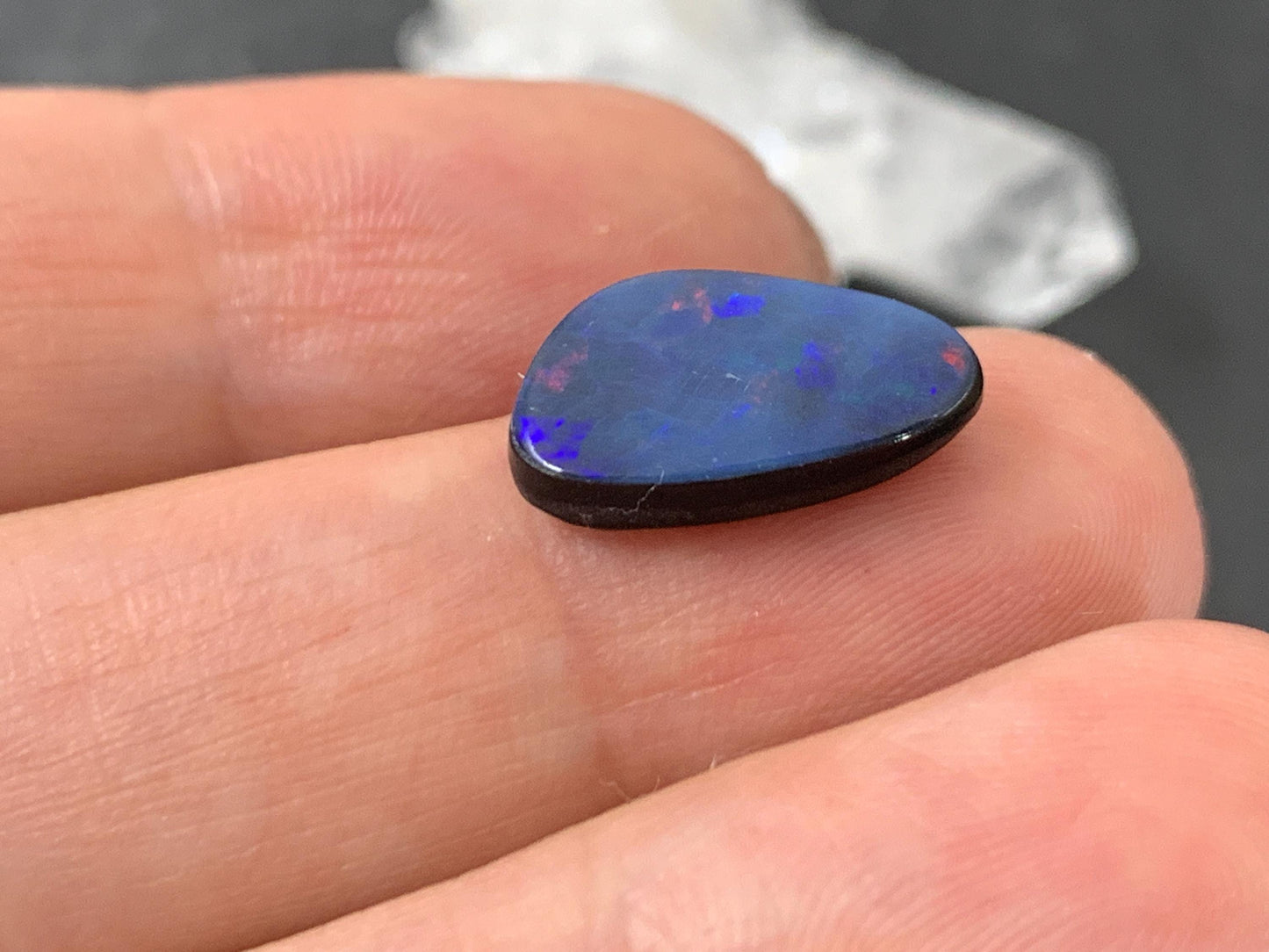 Australian Opal doublet 9x15x3mm cabochon