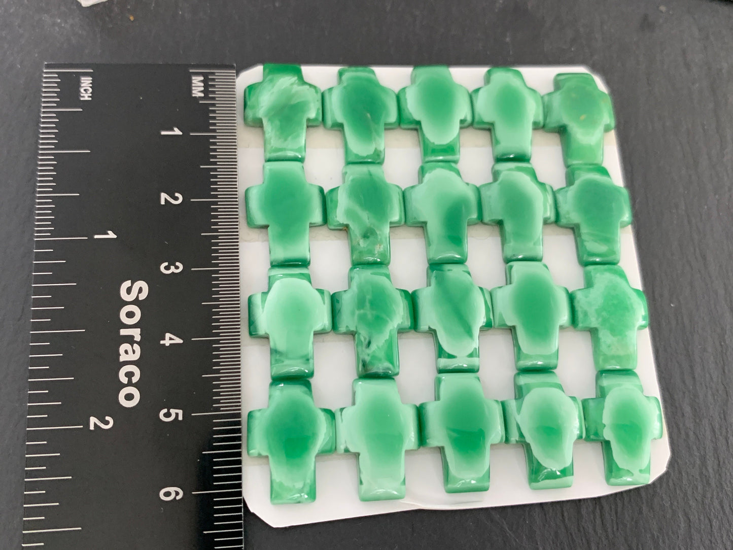 Variscite cross 12x16mm cabochon - Calibrated cabochons