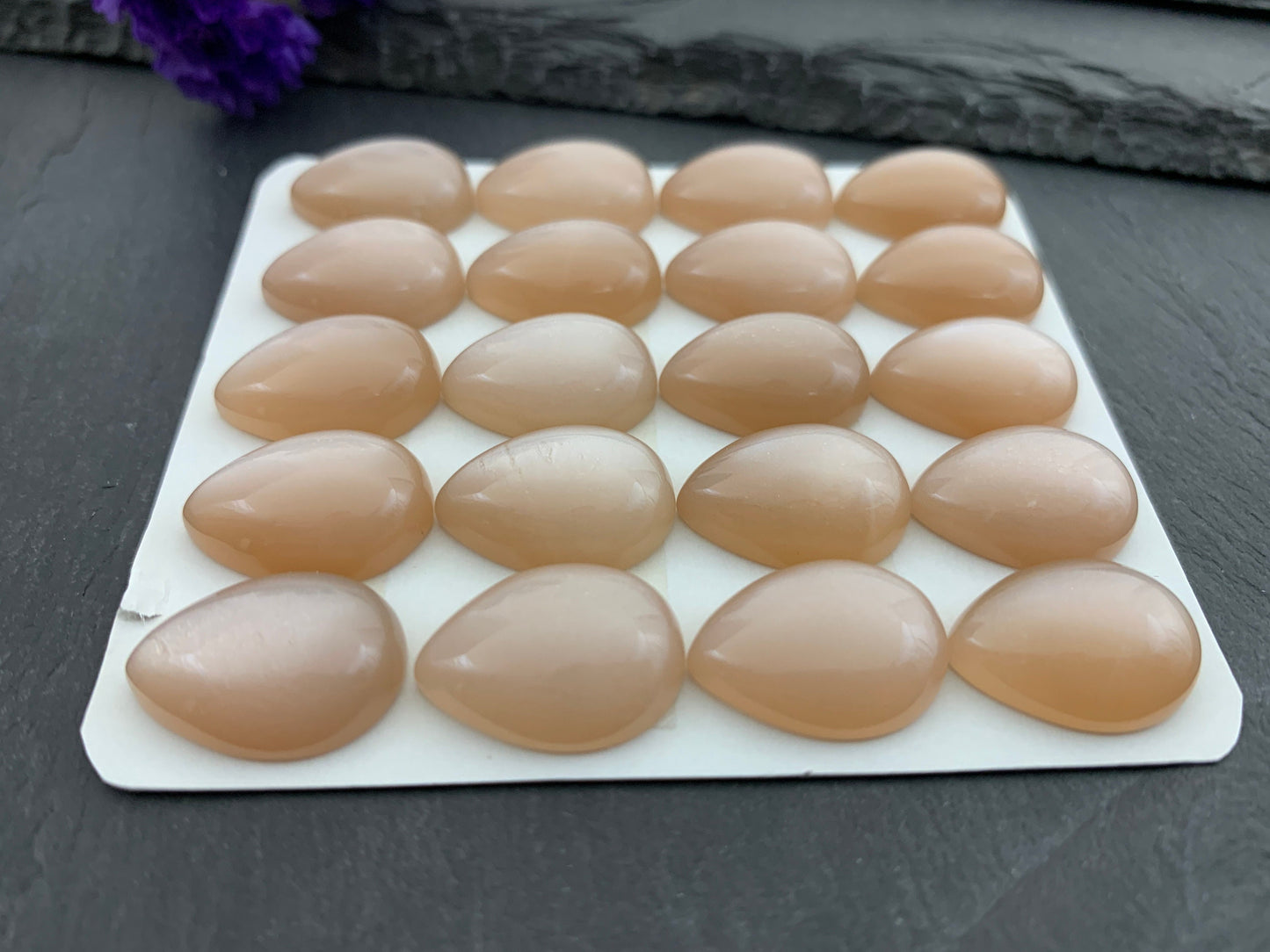 Peach Moonstone pear 13x18mm Cabochon - Calibrated cabochons