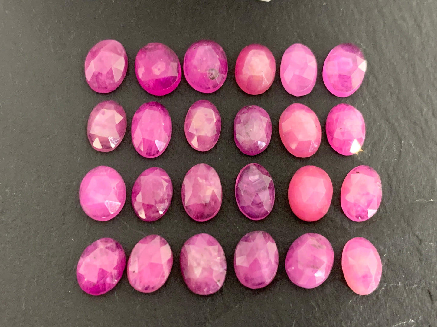 Faceted Pink Sapphire oval 6x8mm cabochon - Light pink