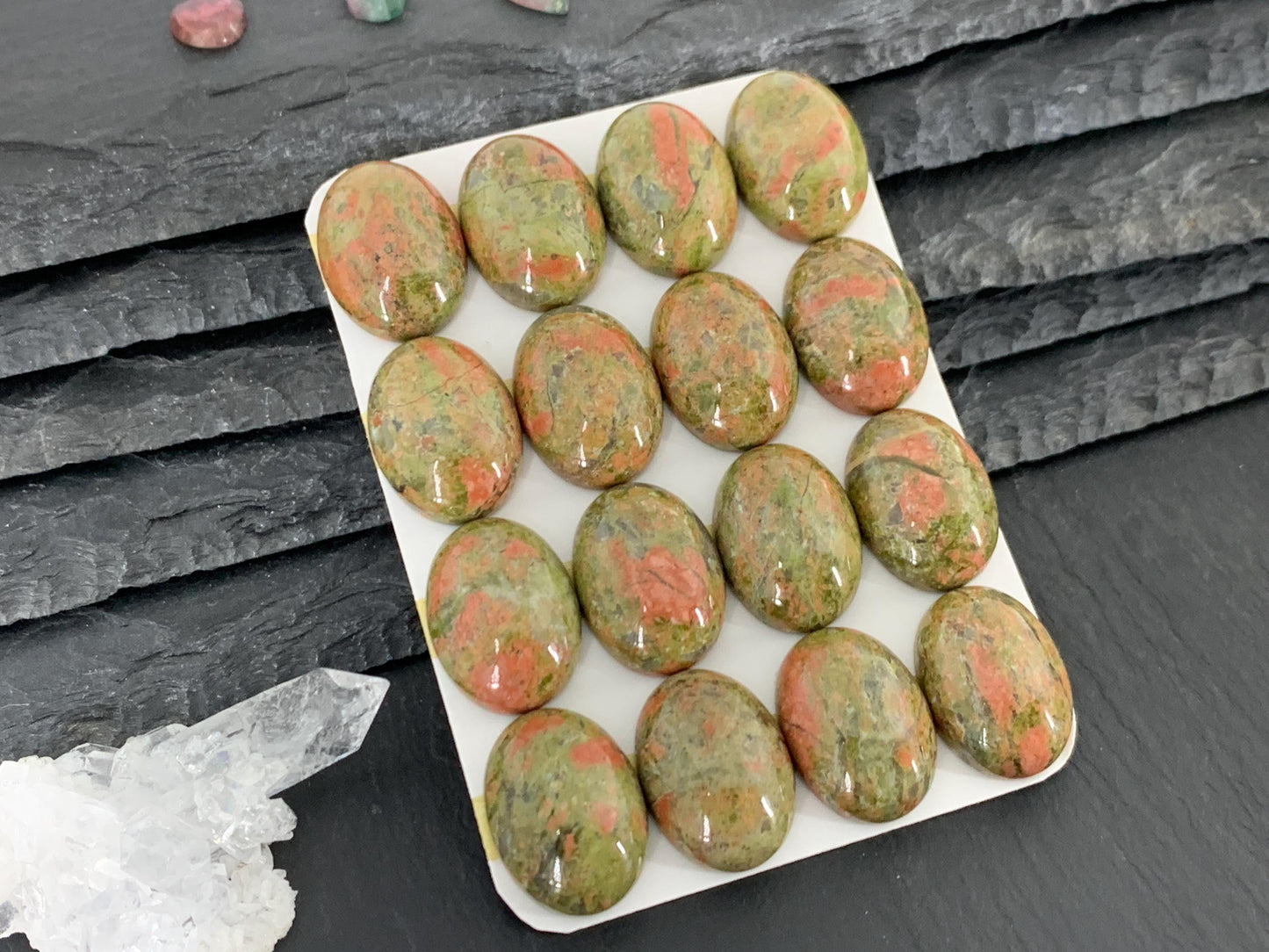 Unakite oval 15x20mm cabochon - Calibrated cabochons