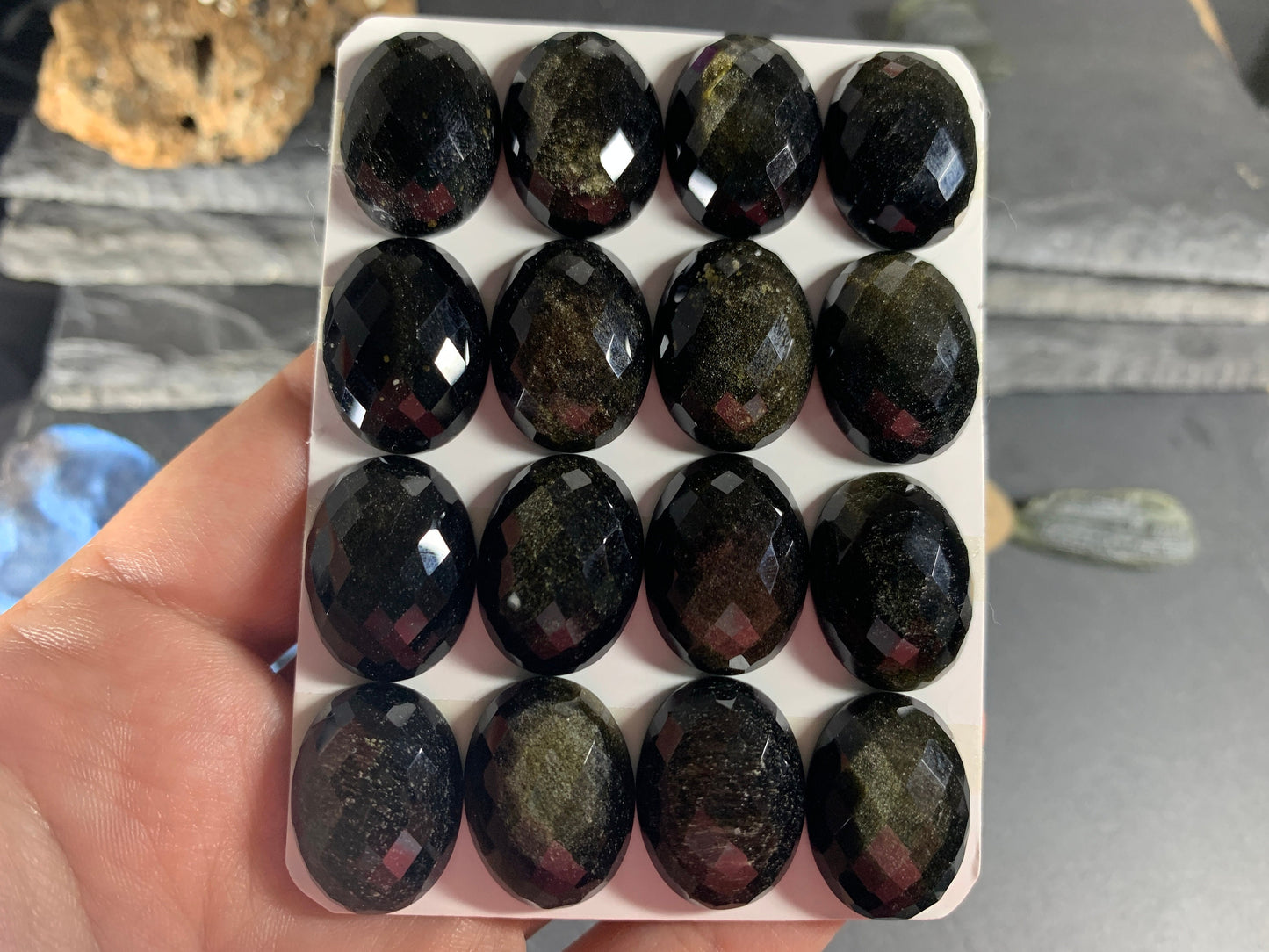 Faceted Gold Obsidian oval 15x20mm Cabochon - Calibrated cabochons