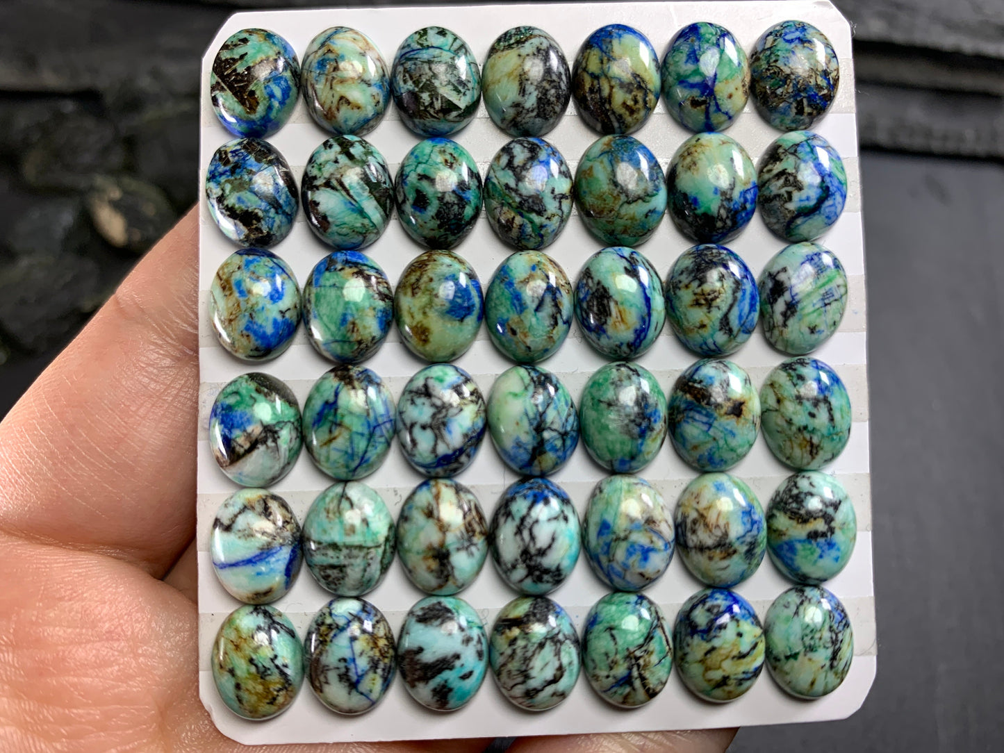 Azurite oval 8x10mm cabochon - Calibrated cabochons