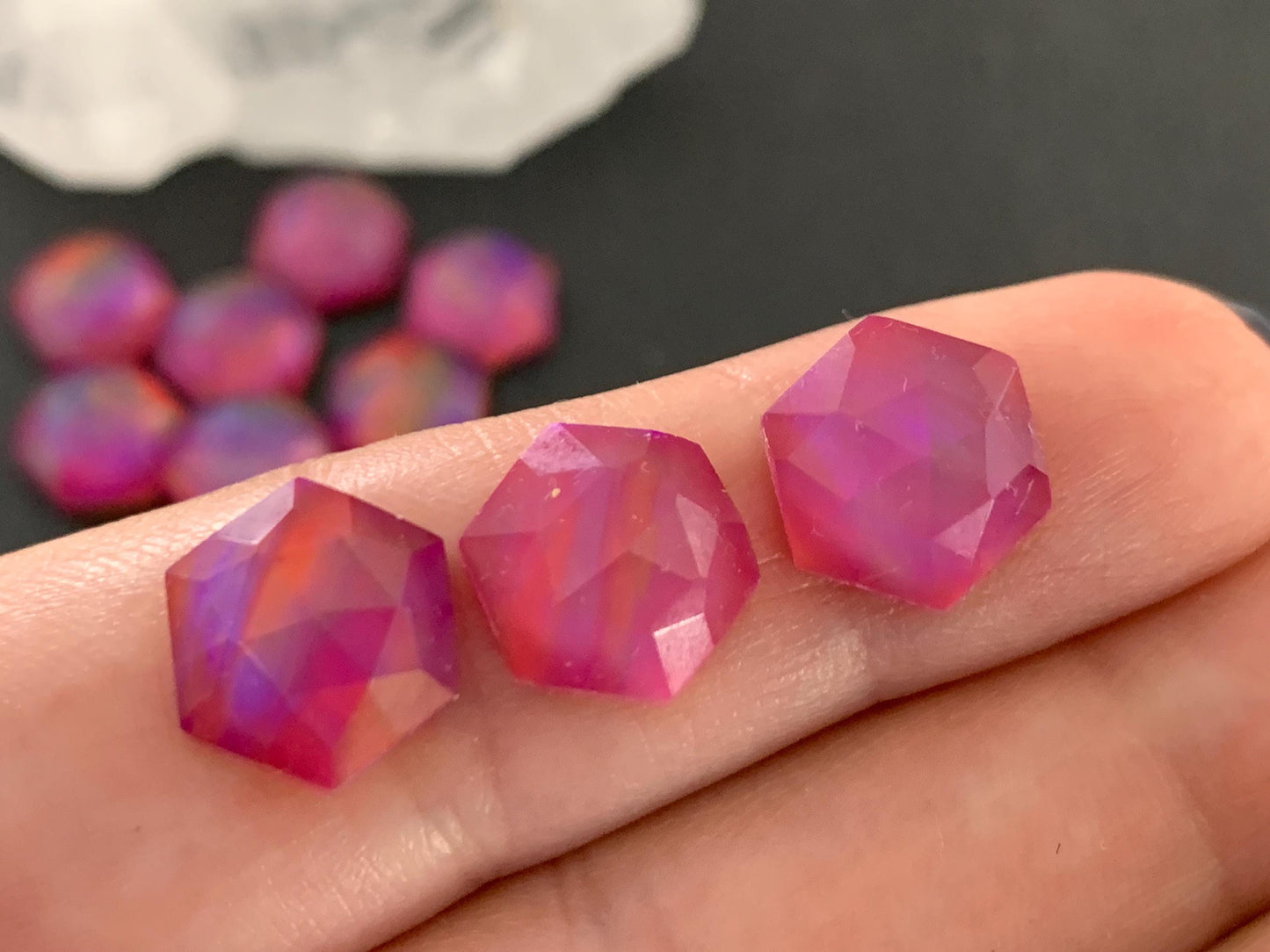 Faceted Aurora Opal hexagon 10mm cabochon - Doublet cabochons