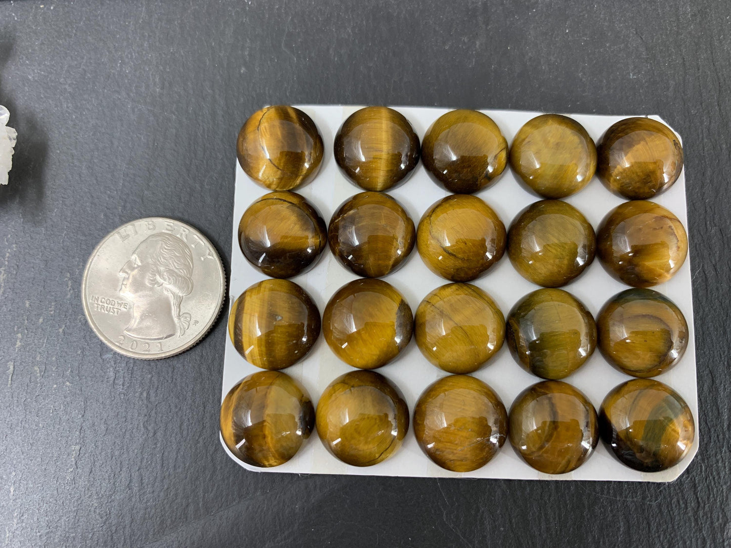 Tiger Eye round 15mm cabochon - Calibrated cabochons