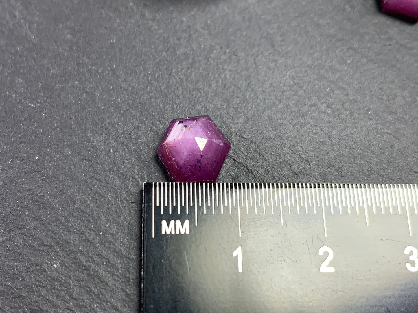 Faceted Silky Star Sapphire hexagon 8mm cabochon