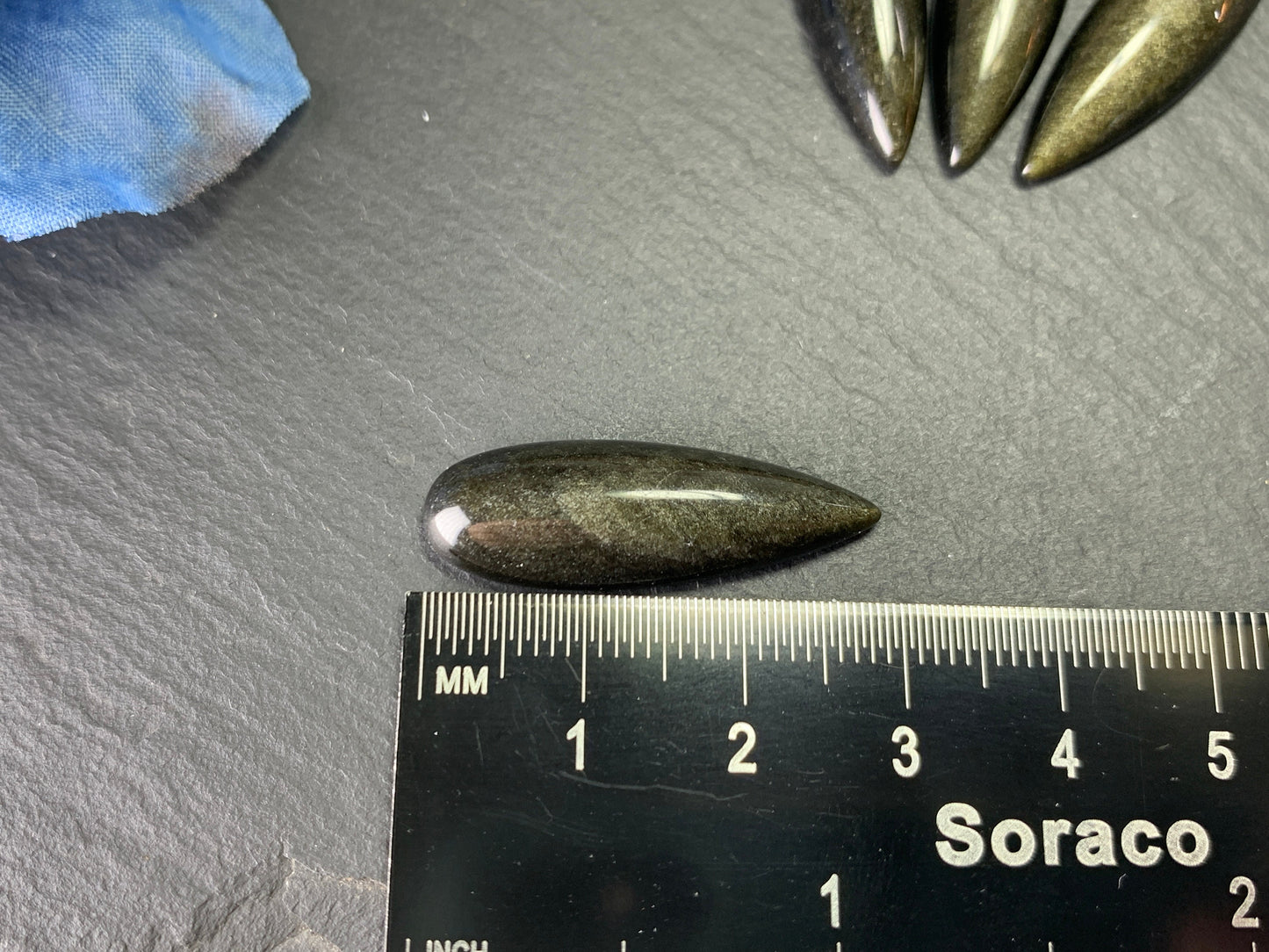 Gold Obsidian pear 10x30mm cabochon - Calibrated cabochons