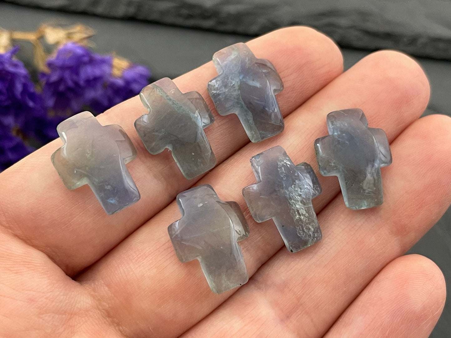 Green Fluorite cross 12x16mm cabochon - Calibrated cabochons