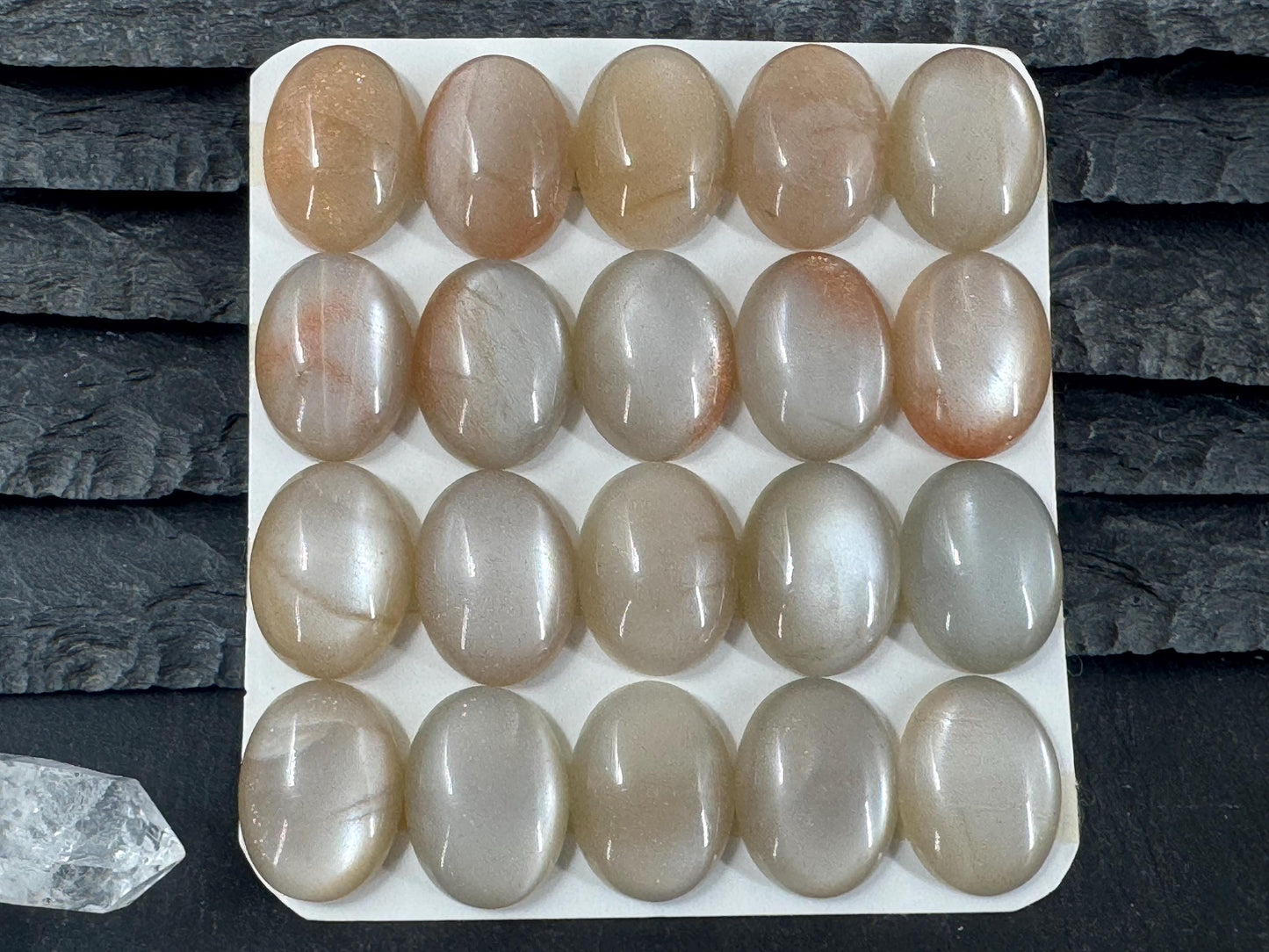 Gold Sunstone oval 12x16mm cabochon - Calibrated cabochons