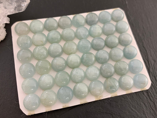 Aquamarine round 8mm cabochon - Calibrated cabochons