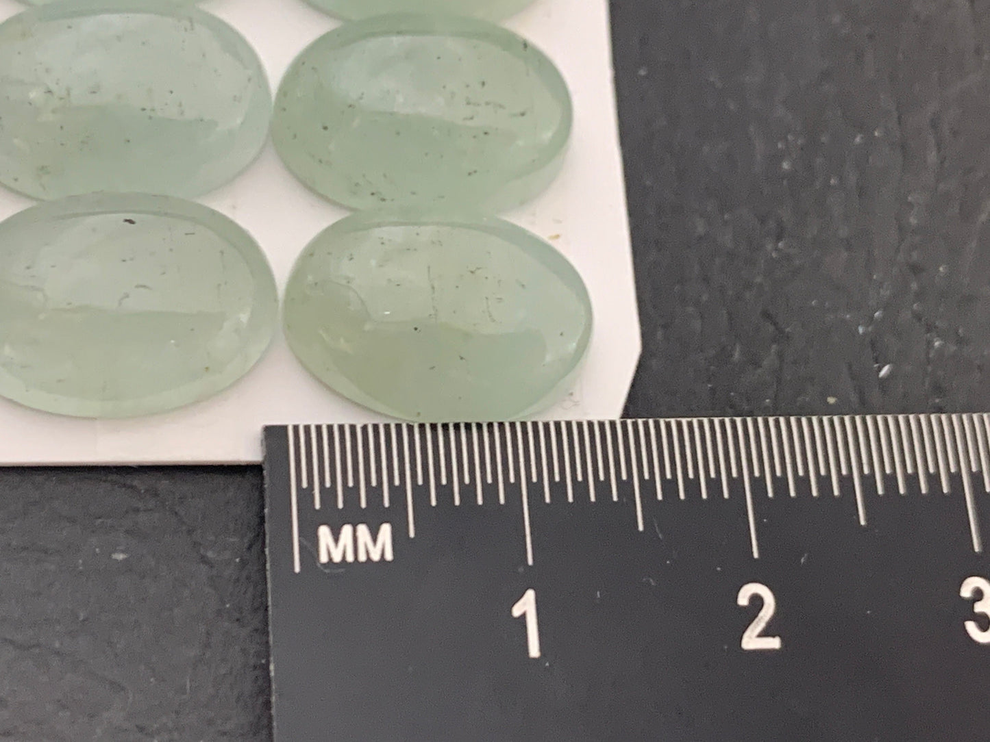 Aquamarine oval 10x14mm cabochon - Calibrated cabochons