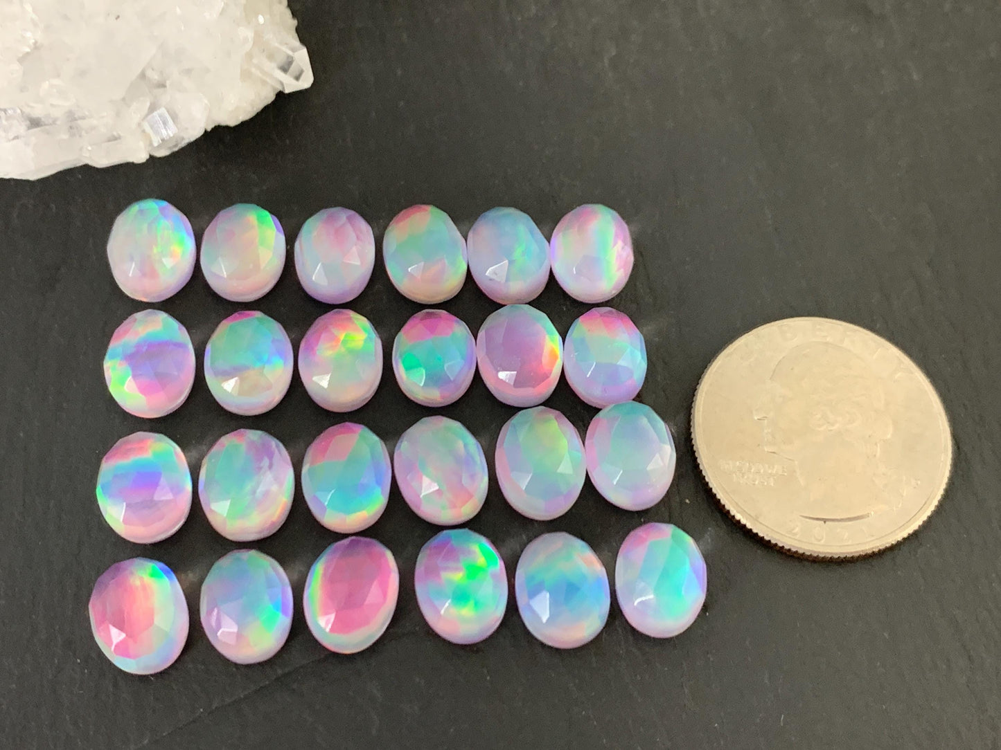Faceted Aurora Opal oval 8x10mm cabochon - Doublet cabochon