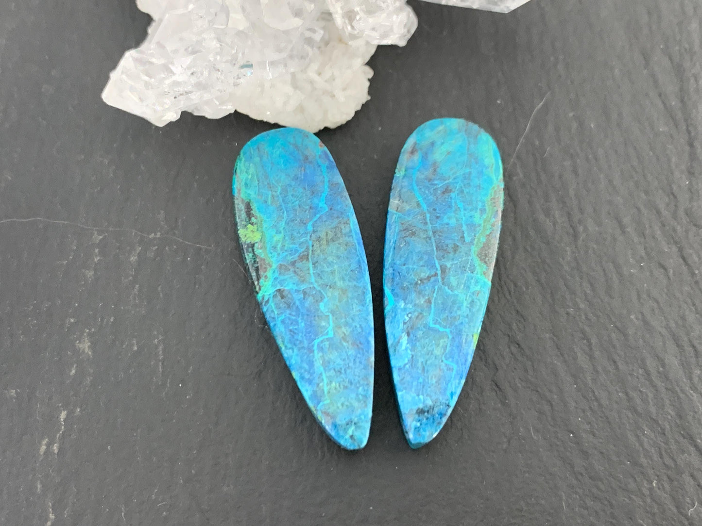 Chrysocolla pear 10x29x5mm cabochon pair