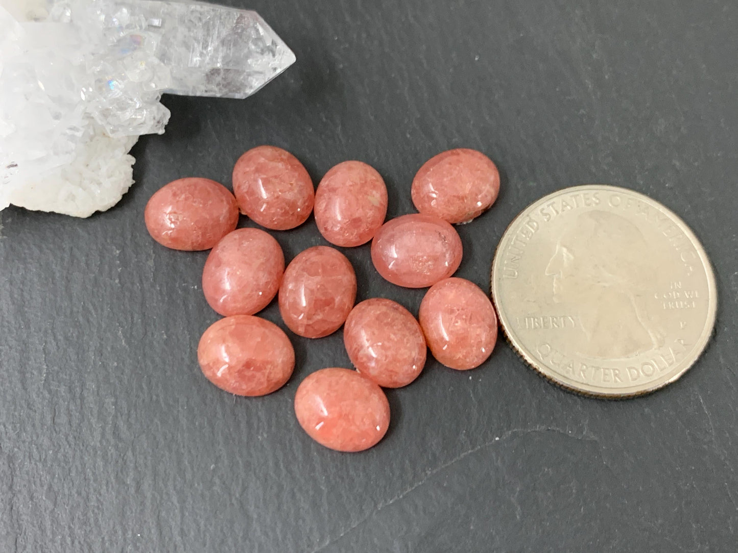 Rhodochrosite oval 8x10mm Cabochon - Calibrated cabochons