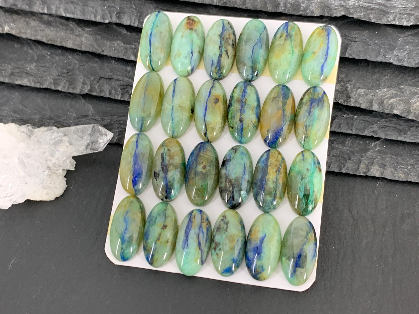 Chrysocolla Quartz oval 10x20mm cabochon - Calibrated cabochons