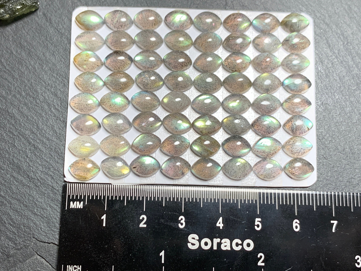 Labradorite marquise 6x8mm Cabochon - Calibrated Cabochons