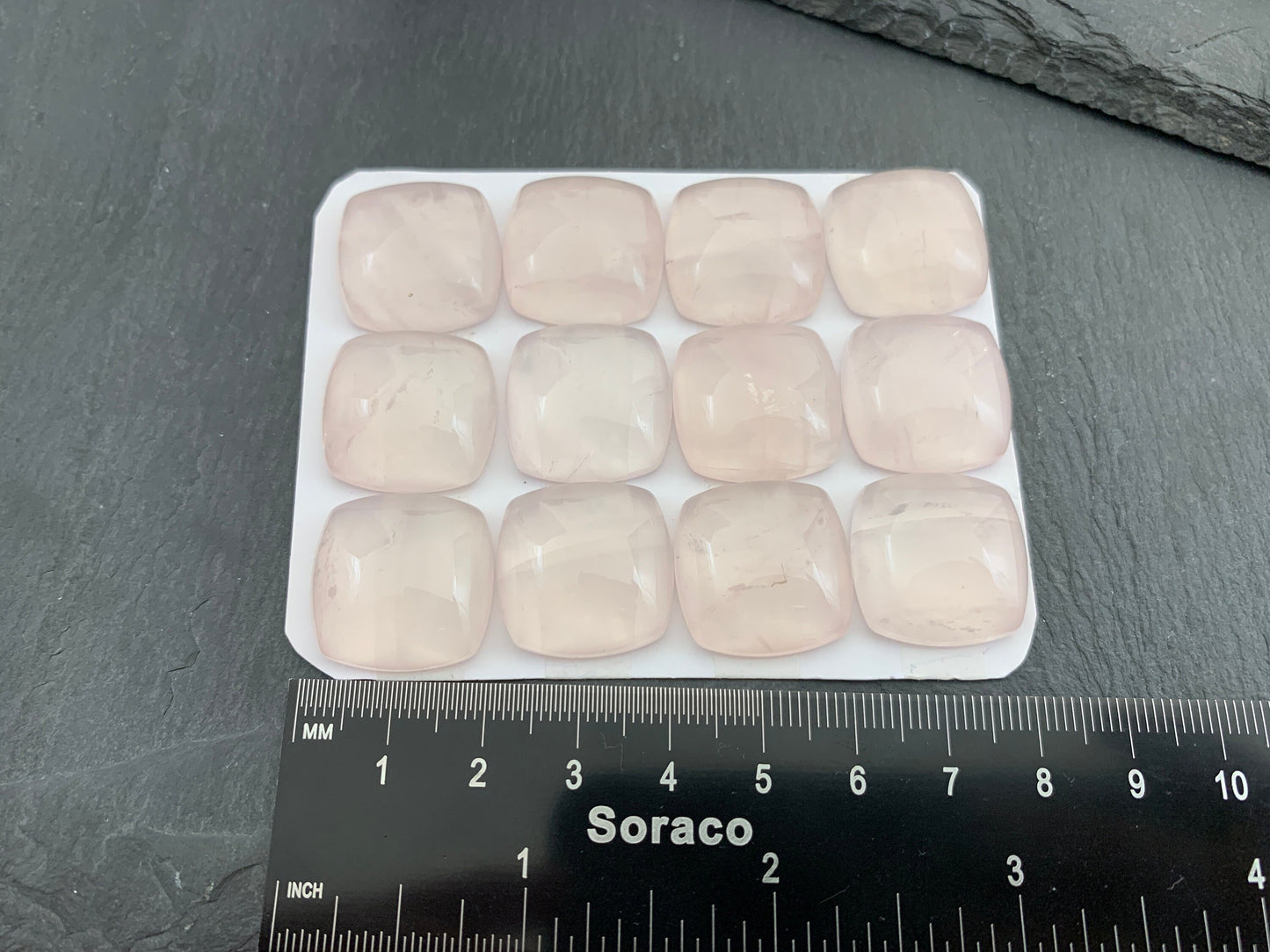Rose Quartz square cushion 20mm cabochon - Calibrated cabochons