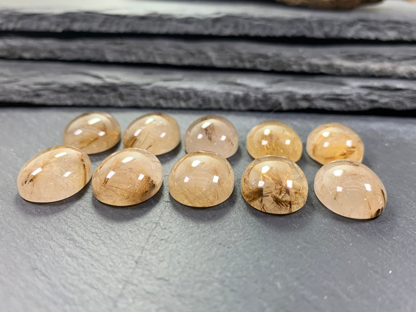 Gold Rutilated Quartz oval 13x18mm cabochon - Calibrated cabochons