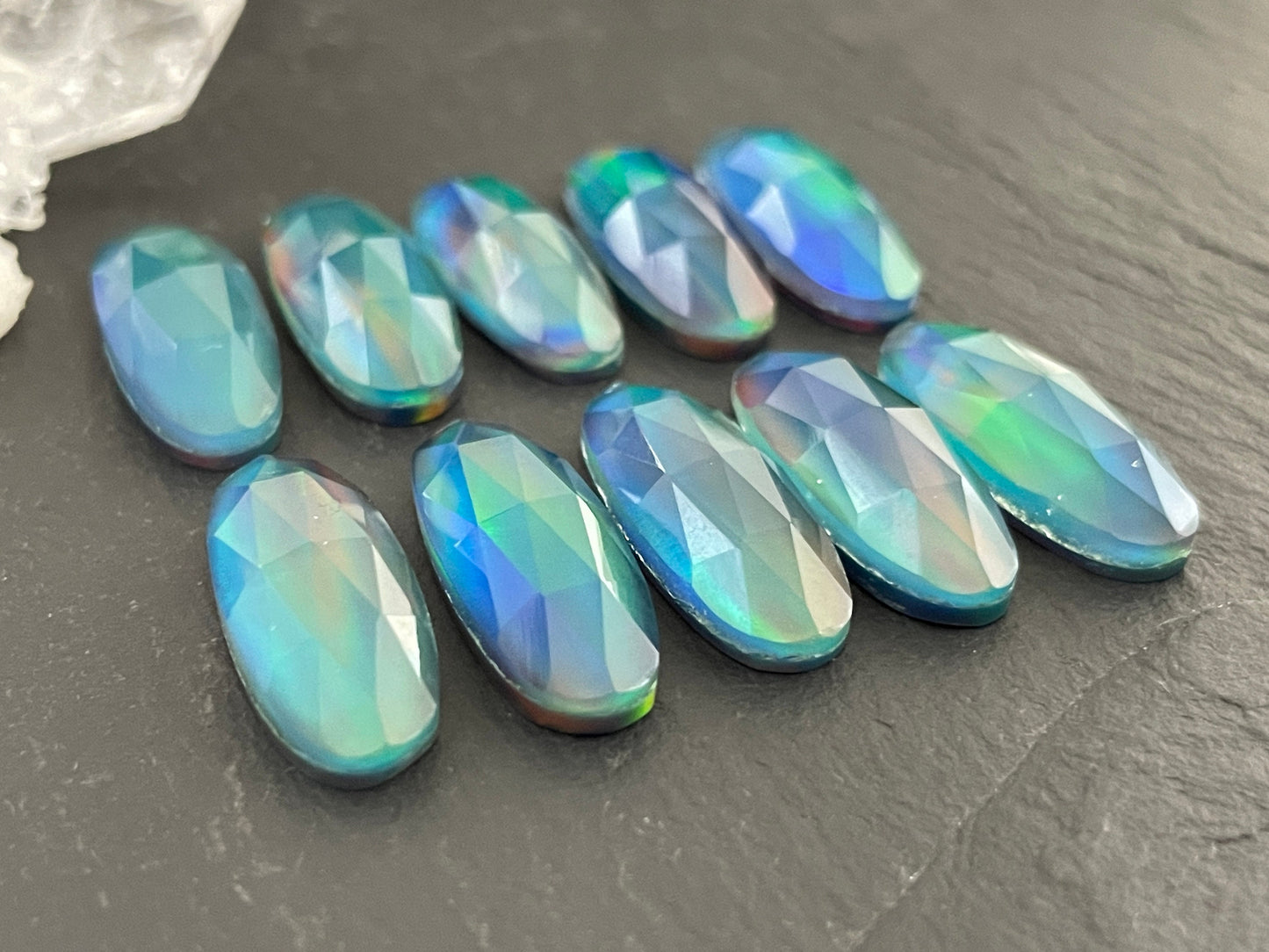 Faceted Aurora Opal oval 8x20mm cabochon - Doublet cabochon