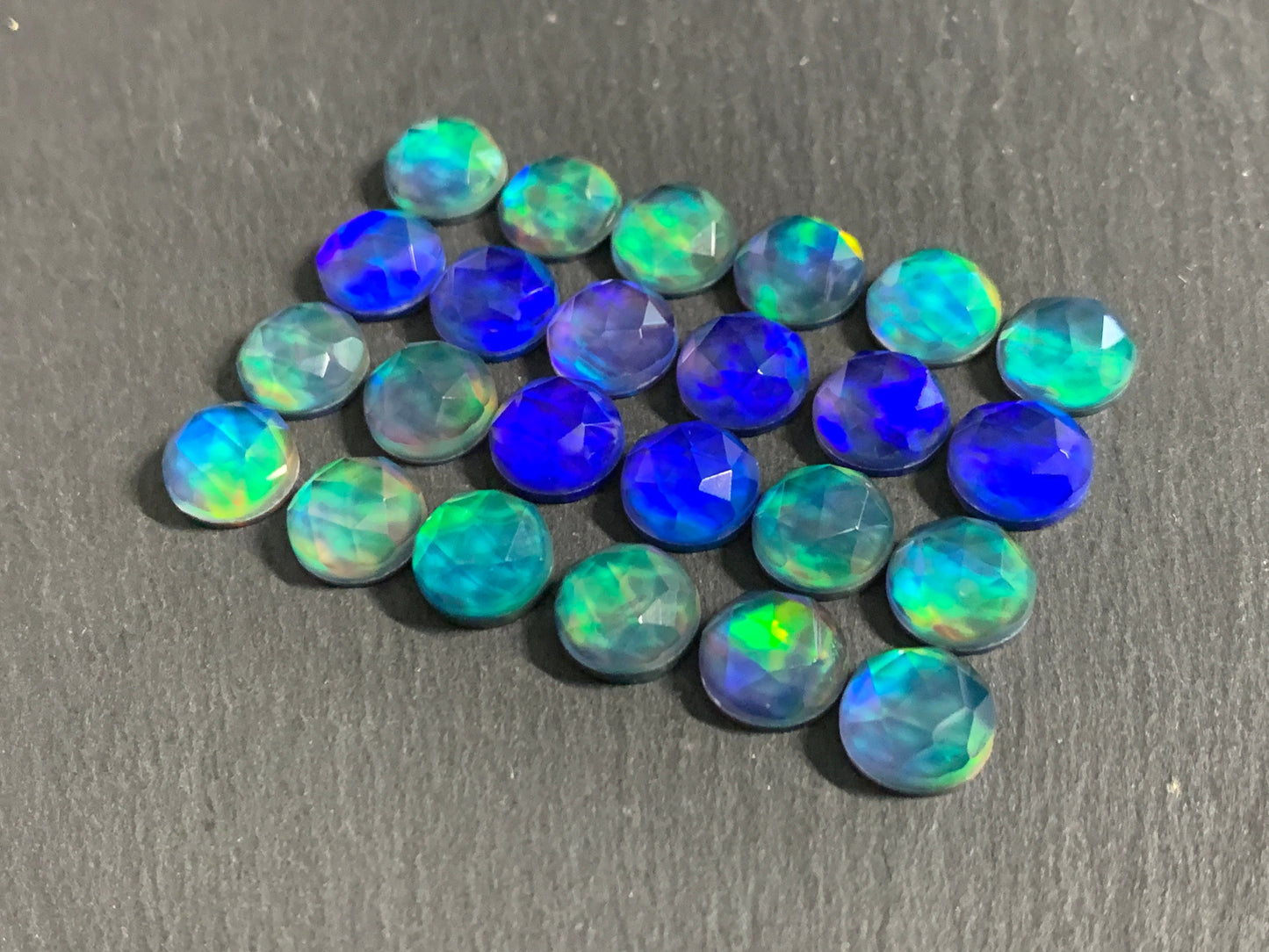 Faceted Aurora Opal 10mm cabochon - Doublet cabochons