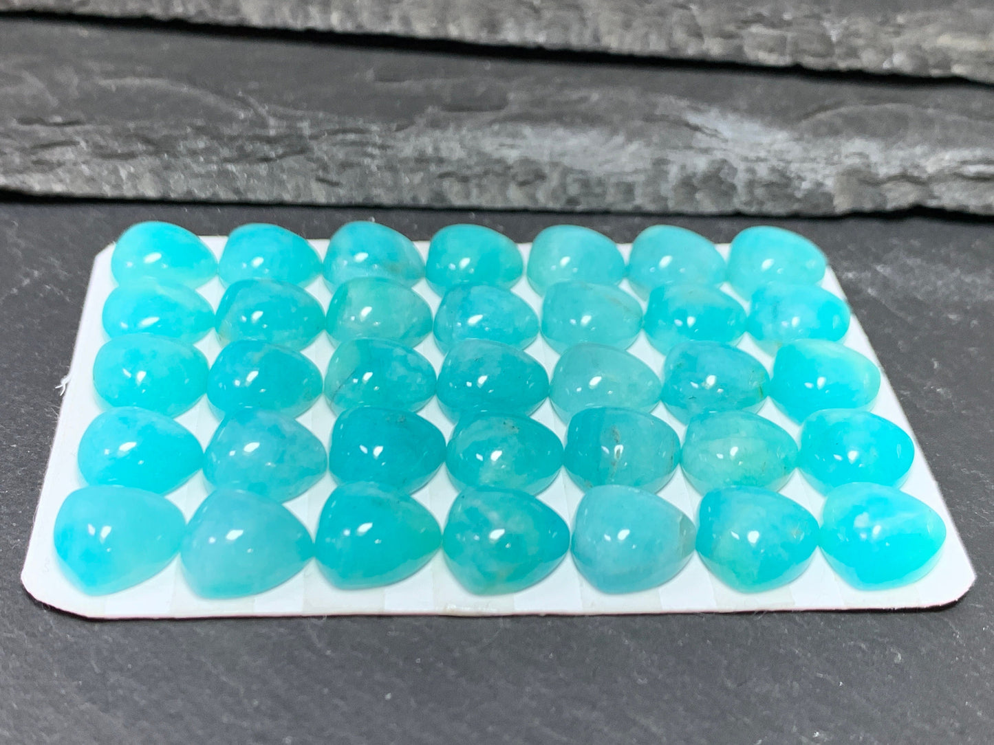 Amazonite trillion cabochon 10x10mm - Calibrated cabochons