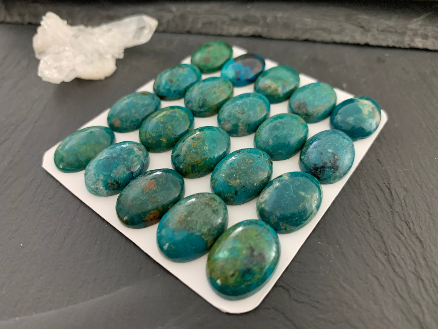 Chrysocolla oval 13x18mm cabochon - Calibrated cabochons