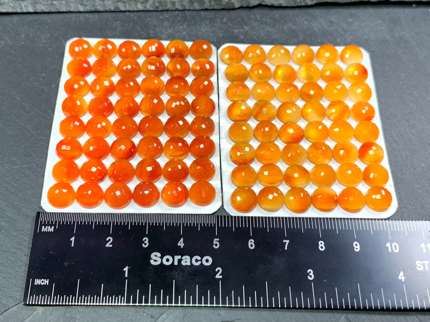 Faceted Carnelian round 8mm cabochon - Calibrated cabochons