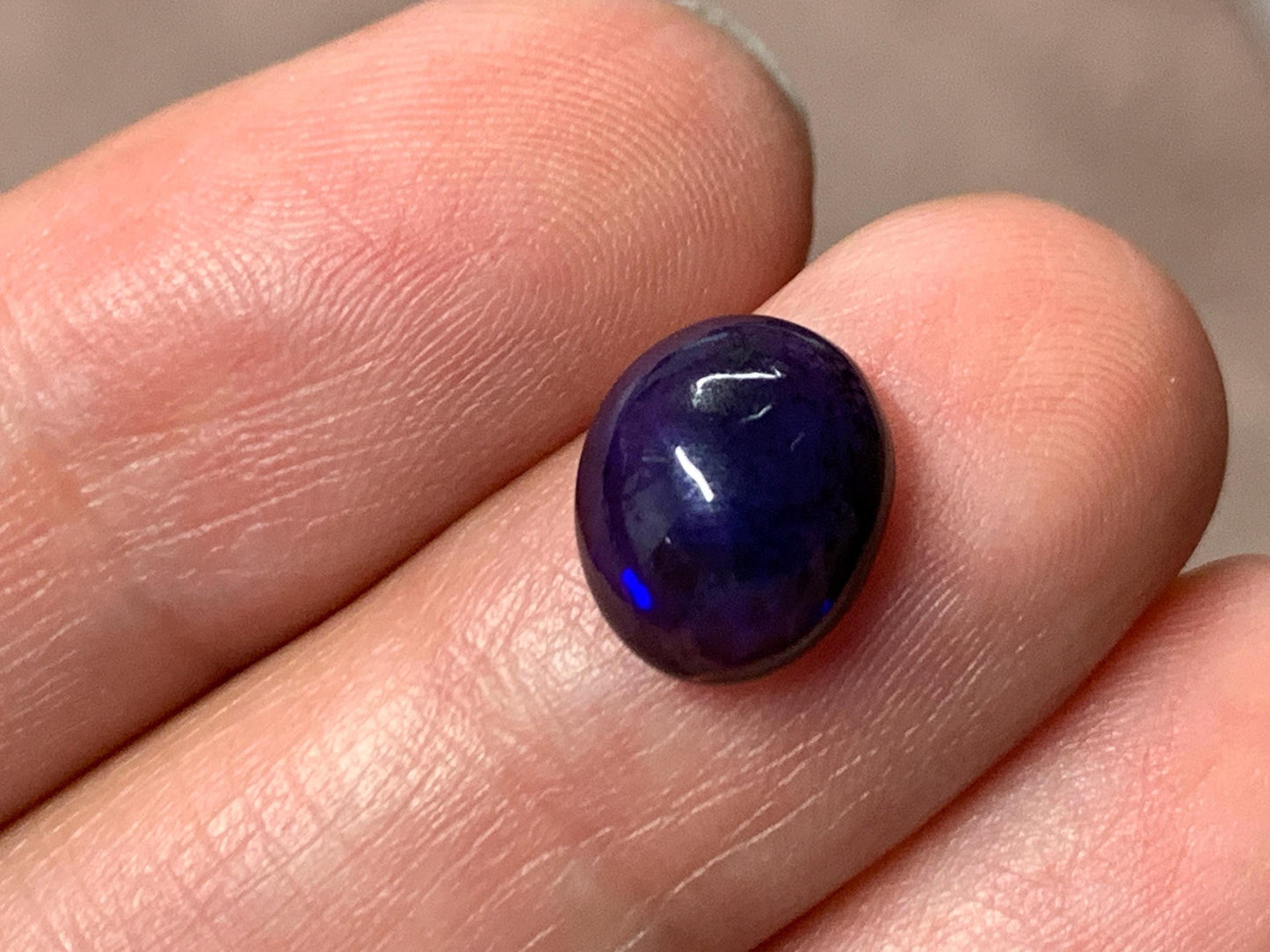 Black Ethiopian Opal oval 8x10x5mm cabochon