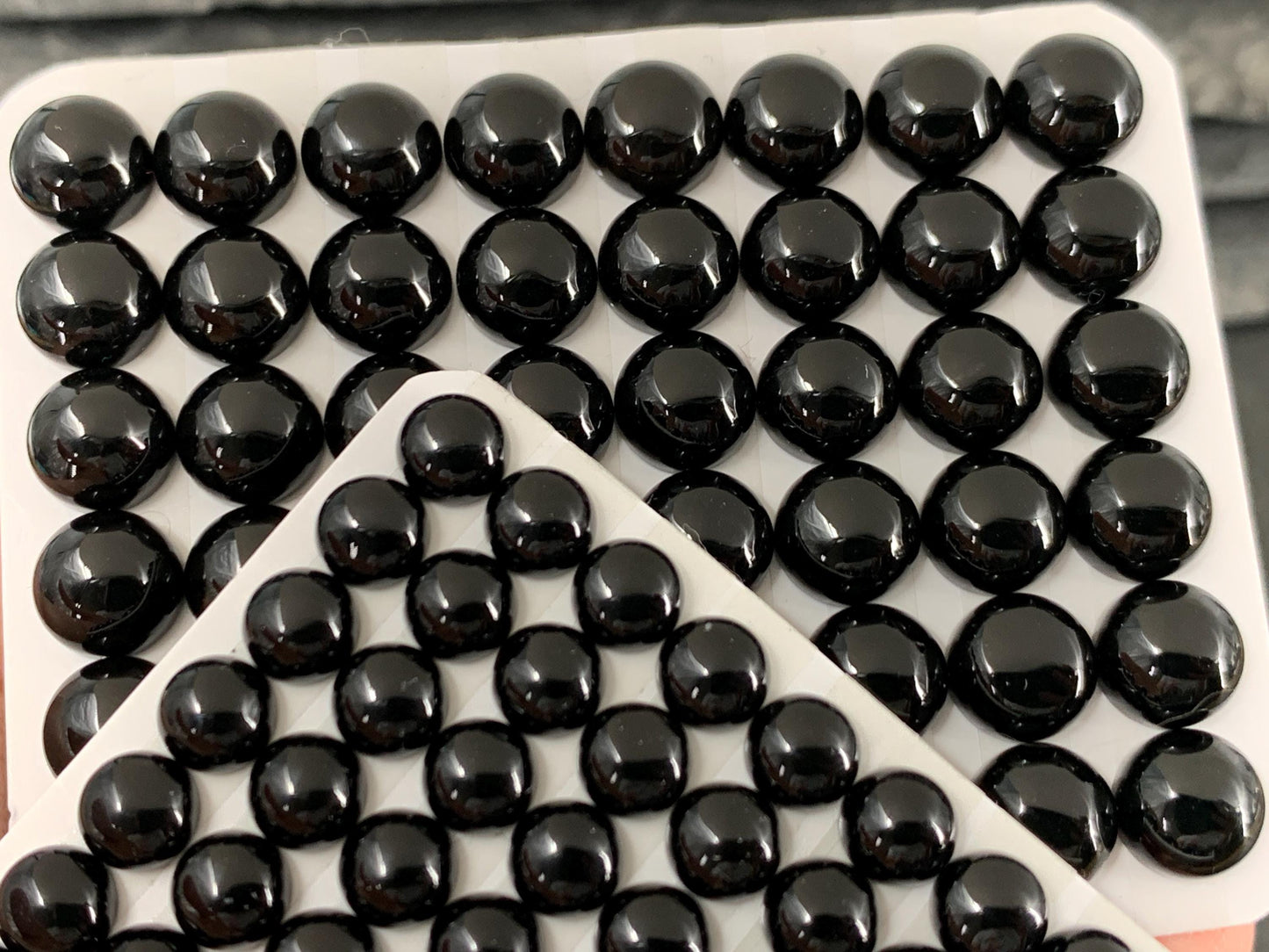 Black Agate round 6, 8, 12, 15mm cabochon - Calibrated cabochons
