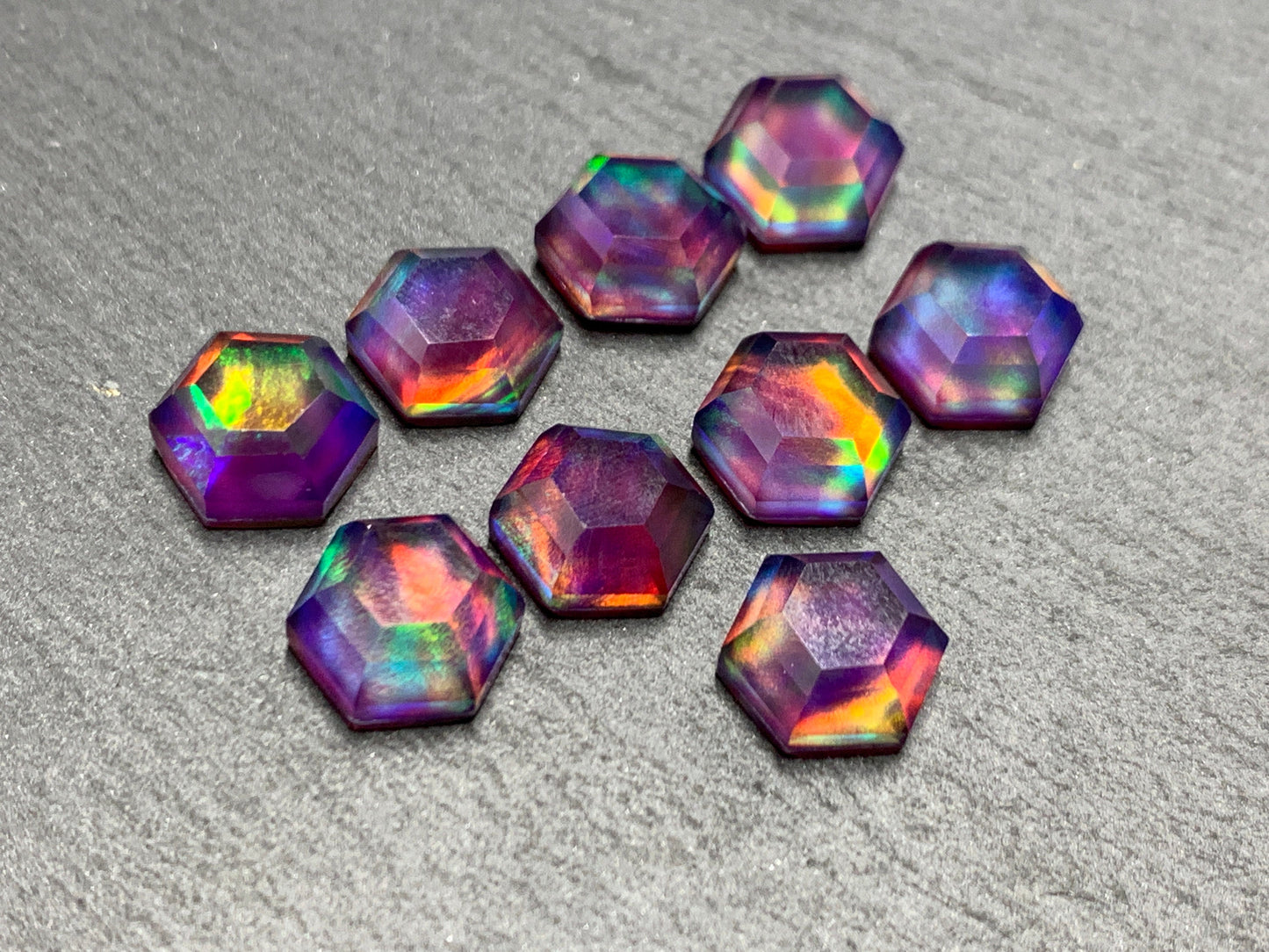 Faceted Aurora Opal hexagon 9mm cabochon - Doublet cabochons