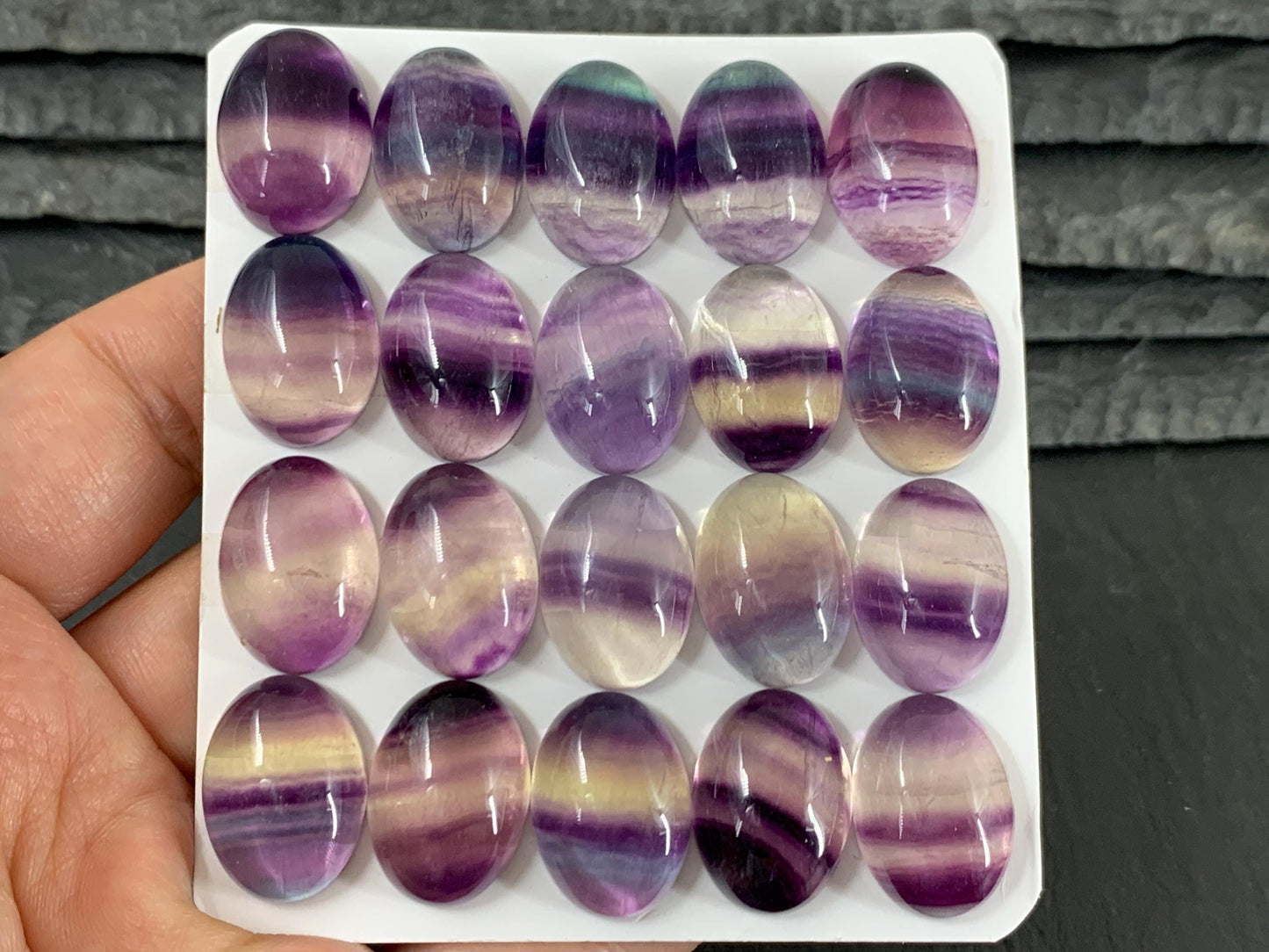 Purple Fluorite oval 13x18mm cabochon - Calibrated cabochons