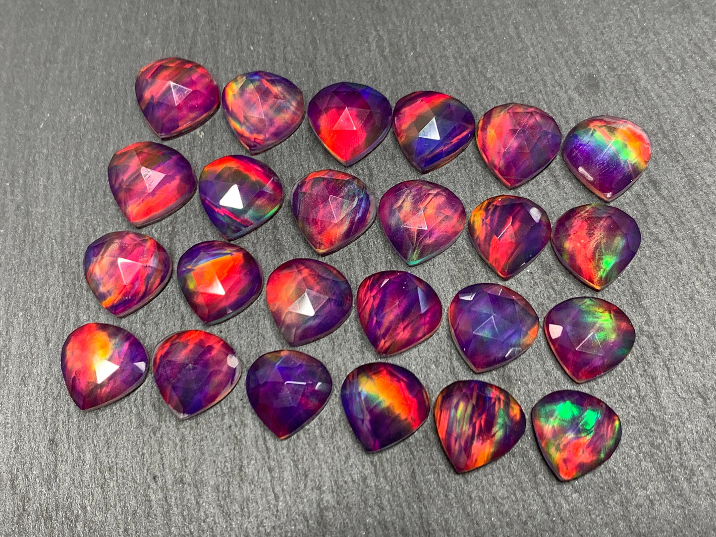 Faceted Aurora Opal pear 12mm cabochon - Doublet cabochons