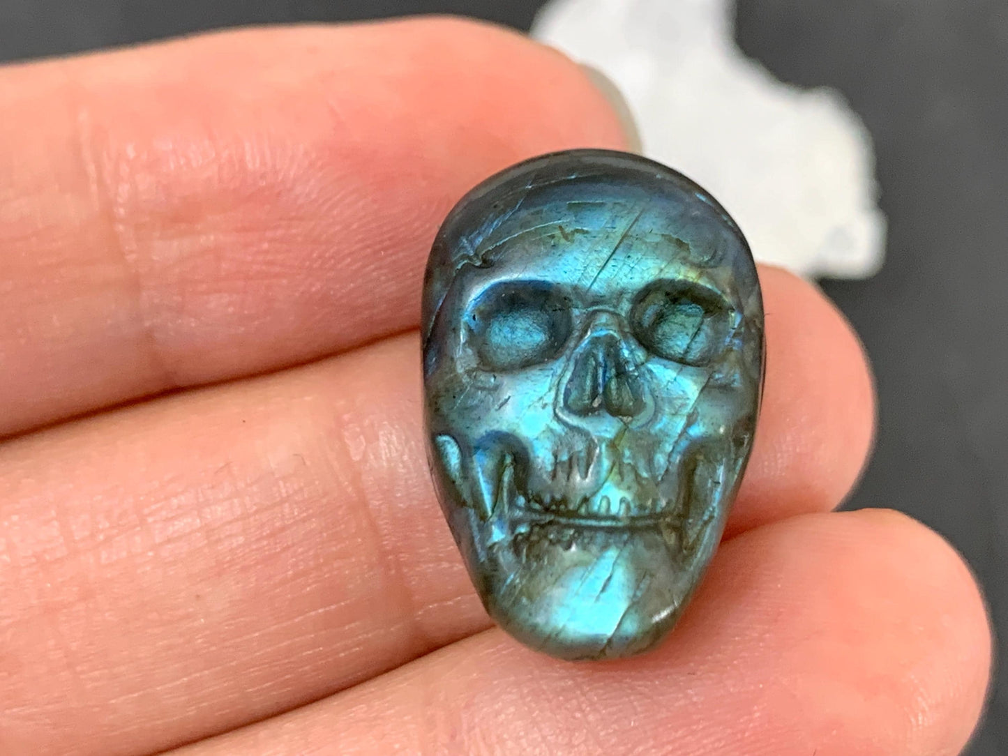 Labradorite Skull Cabochon 14x21mm - Natural Green Gemstone Flat Back Carving