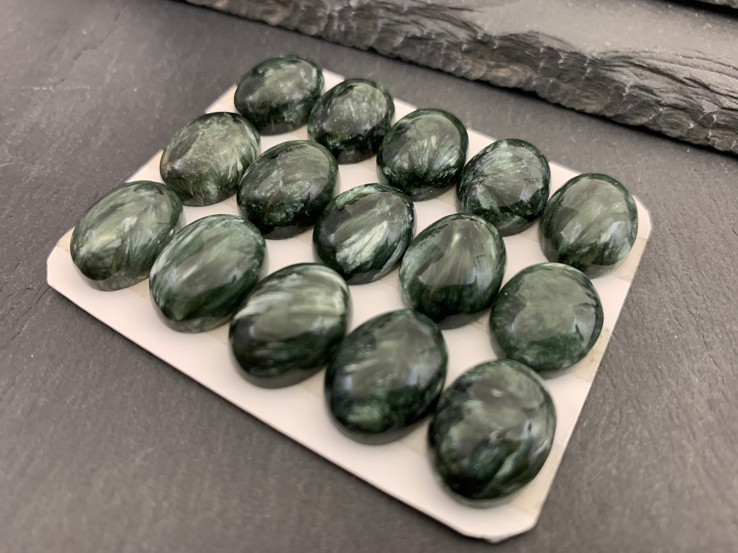 Seraphinite oval 12x16mm Cabochon - Calibrated Cabochons