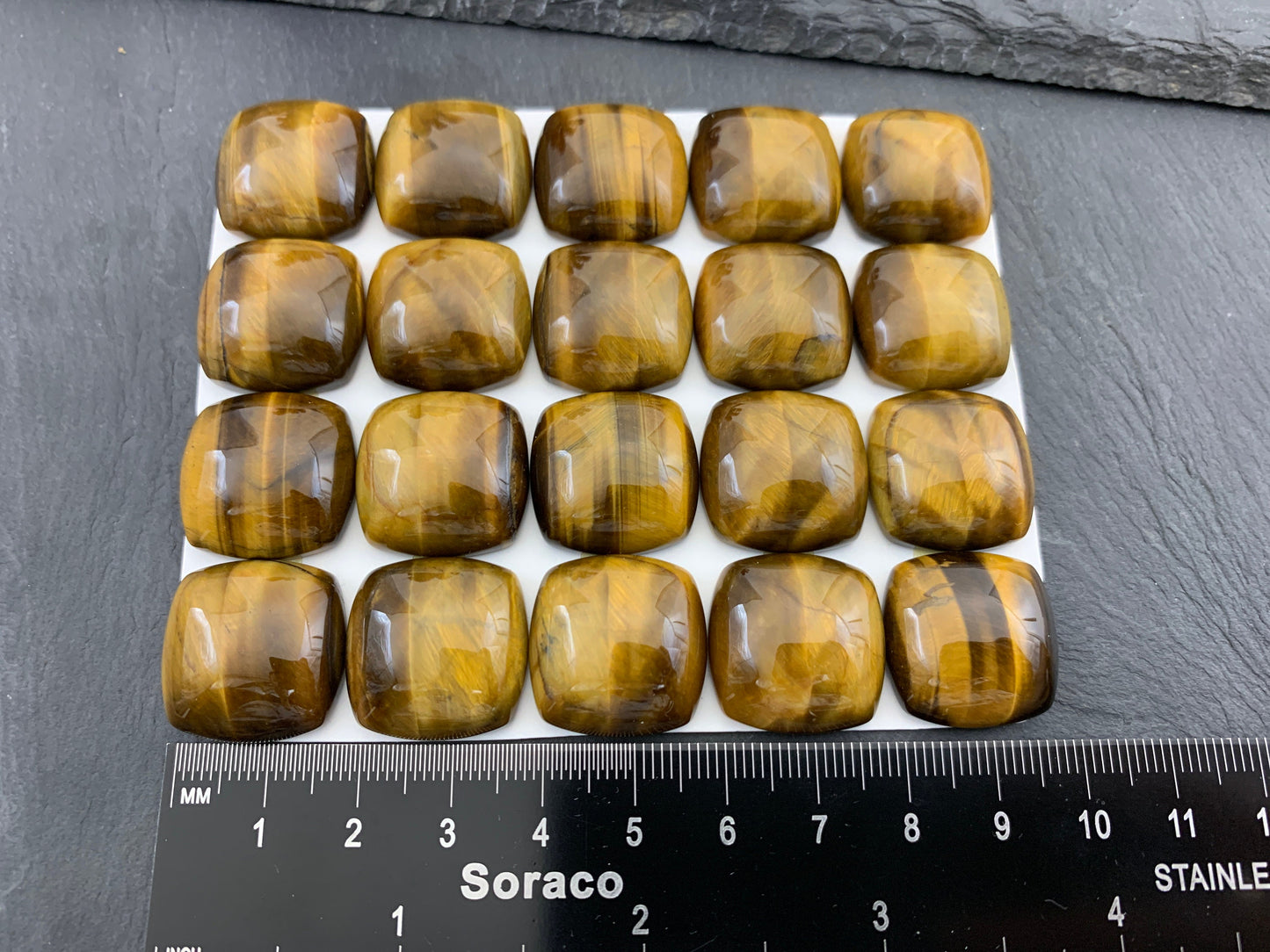 Tiger Eye square cushion 20x20mm Cabochon - Calibrated cabochons