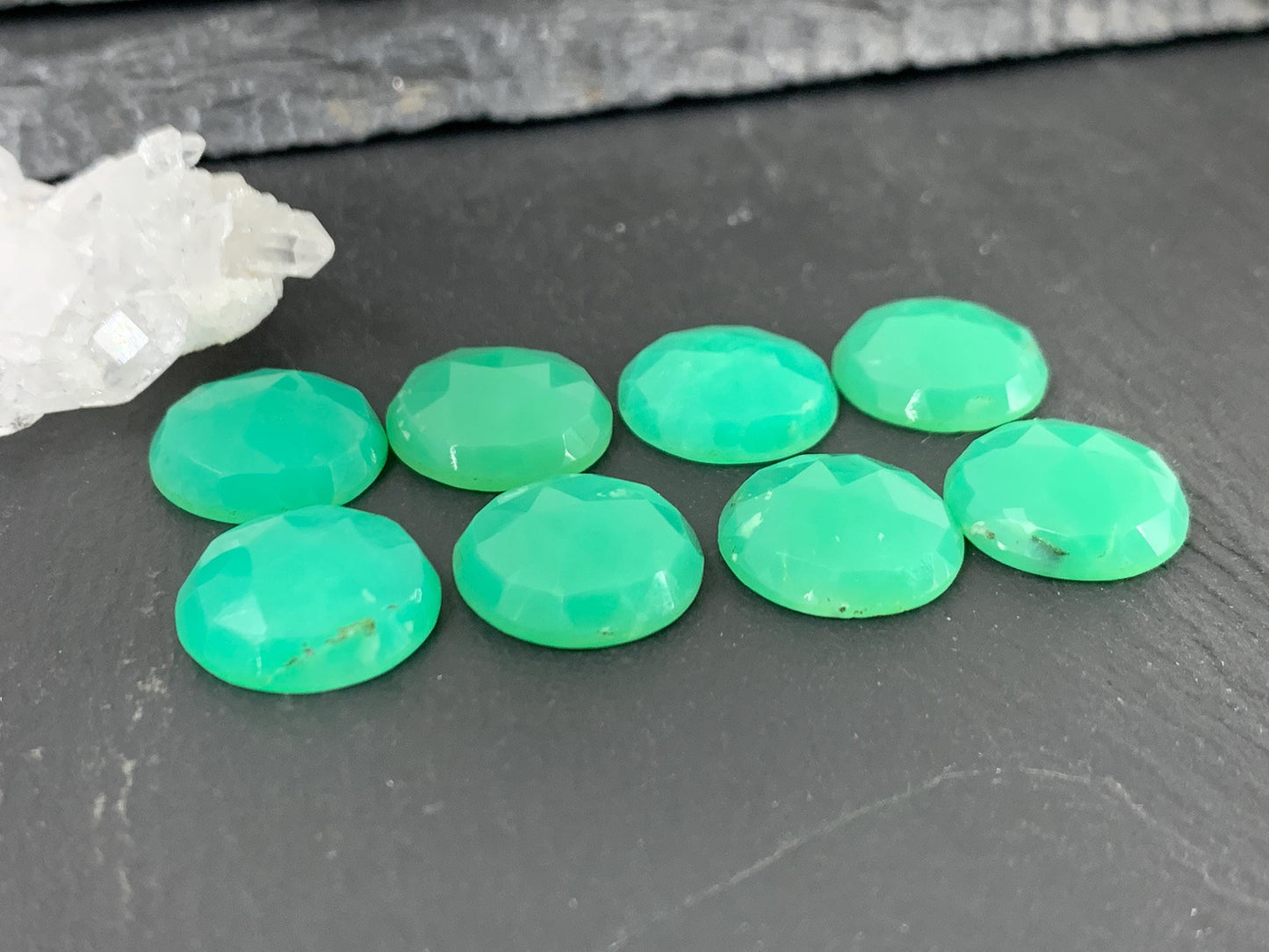 Faceted Chrysoprase Cabochon – 14mm Rose Cut Round Green Gemstone for Jewelry