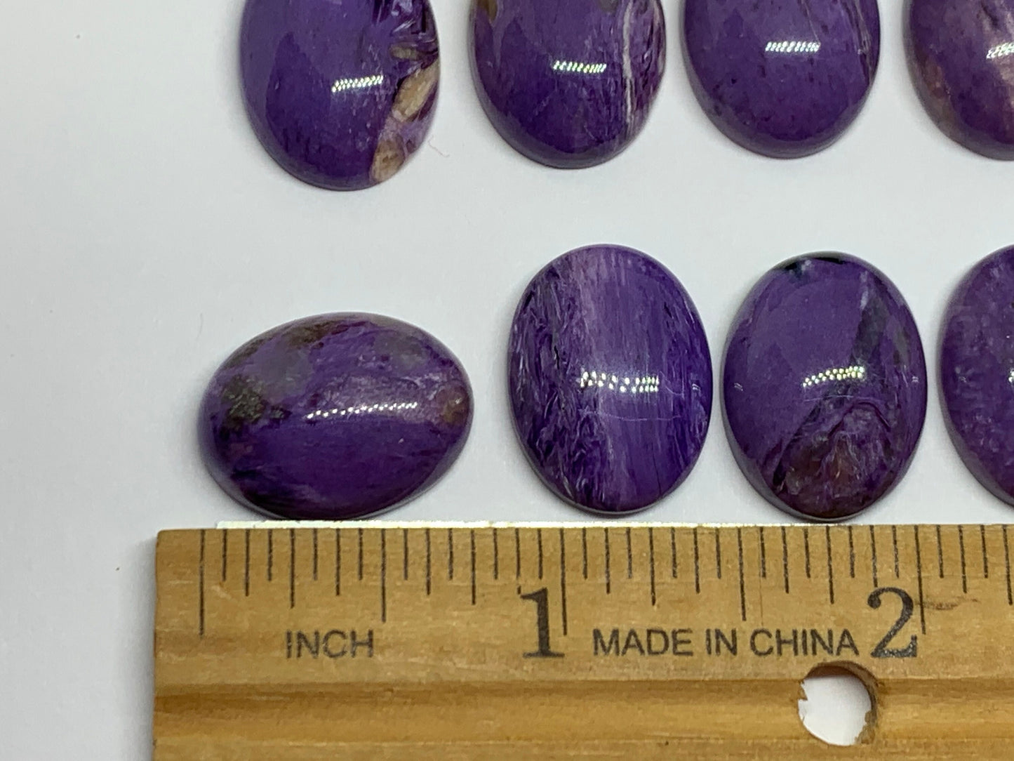 Charoite oval 15x20mm cabochon - Calibrated cabochons