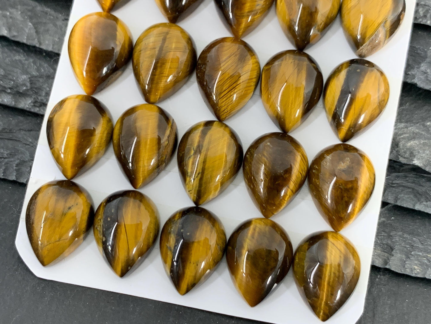 Tiger Eye pear 12x16mm Cabochon - Calibrated cabochons