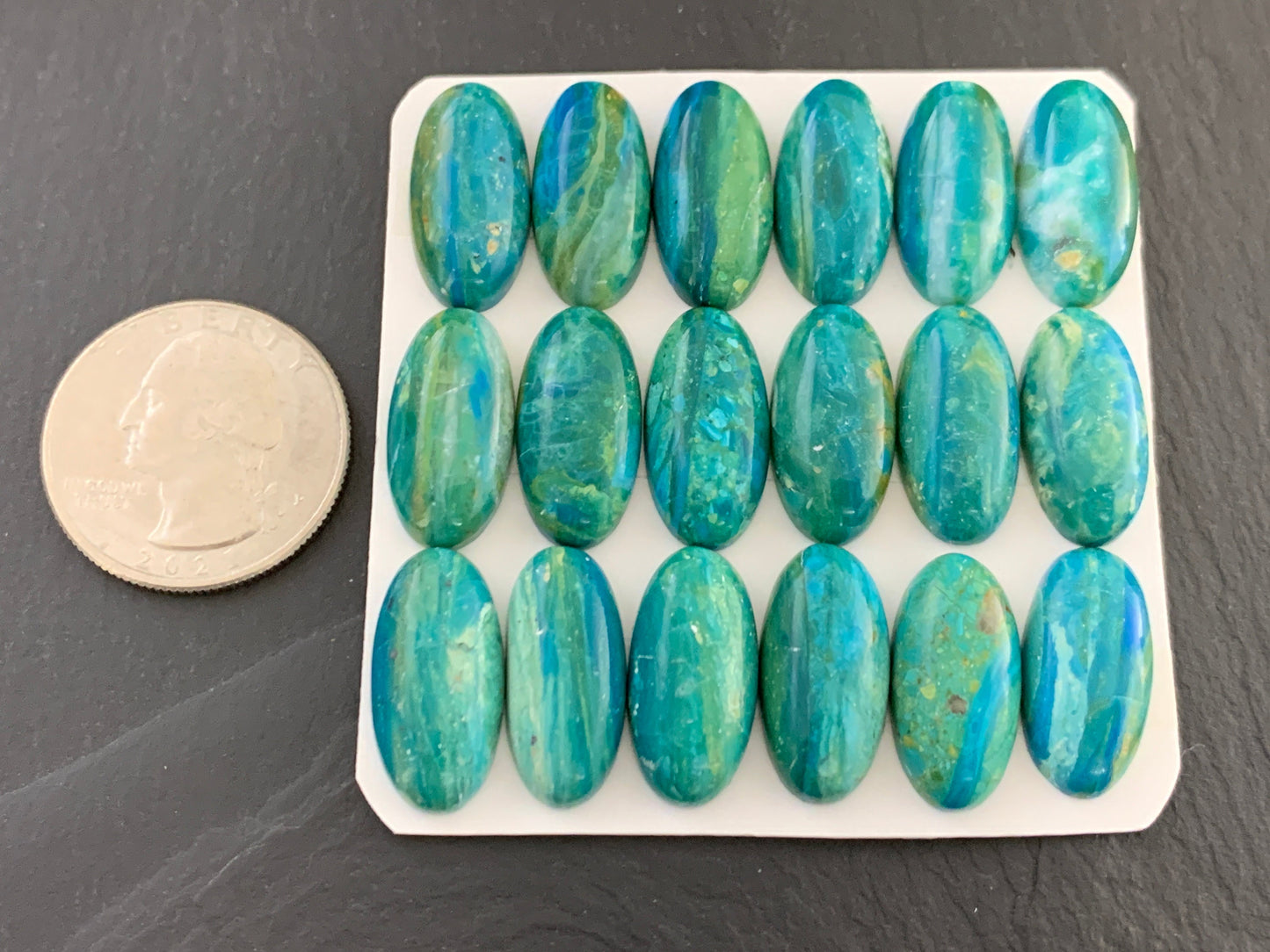 Opaline oval 10x20mm cabochon - Calibrated cabochons