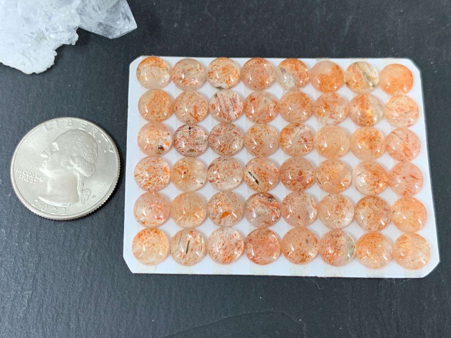 Sunstone round 8mm cabochon - Calibrated cabochons