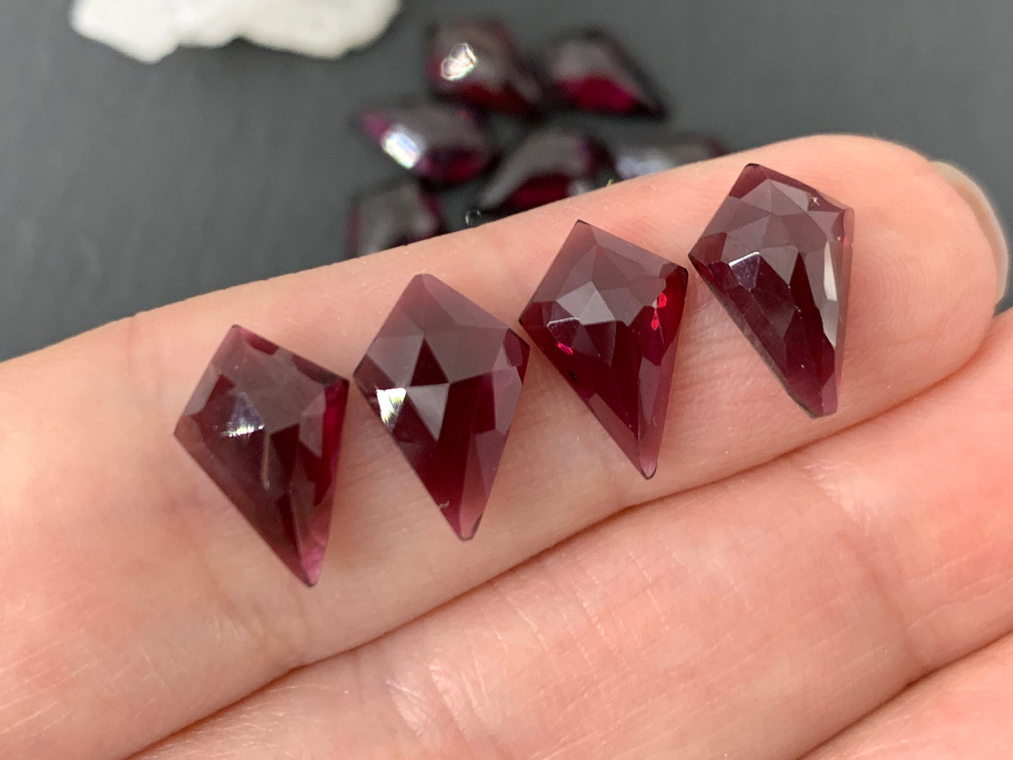 Faceted Garnet Kite 8x12mm cabochon