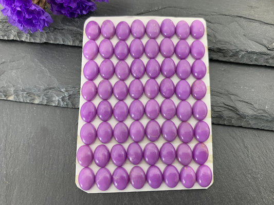 Phosphosiderite oval 6x8mm cabochon - Calibrated cabochons