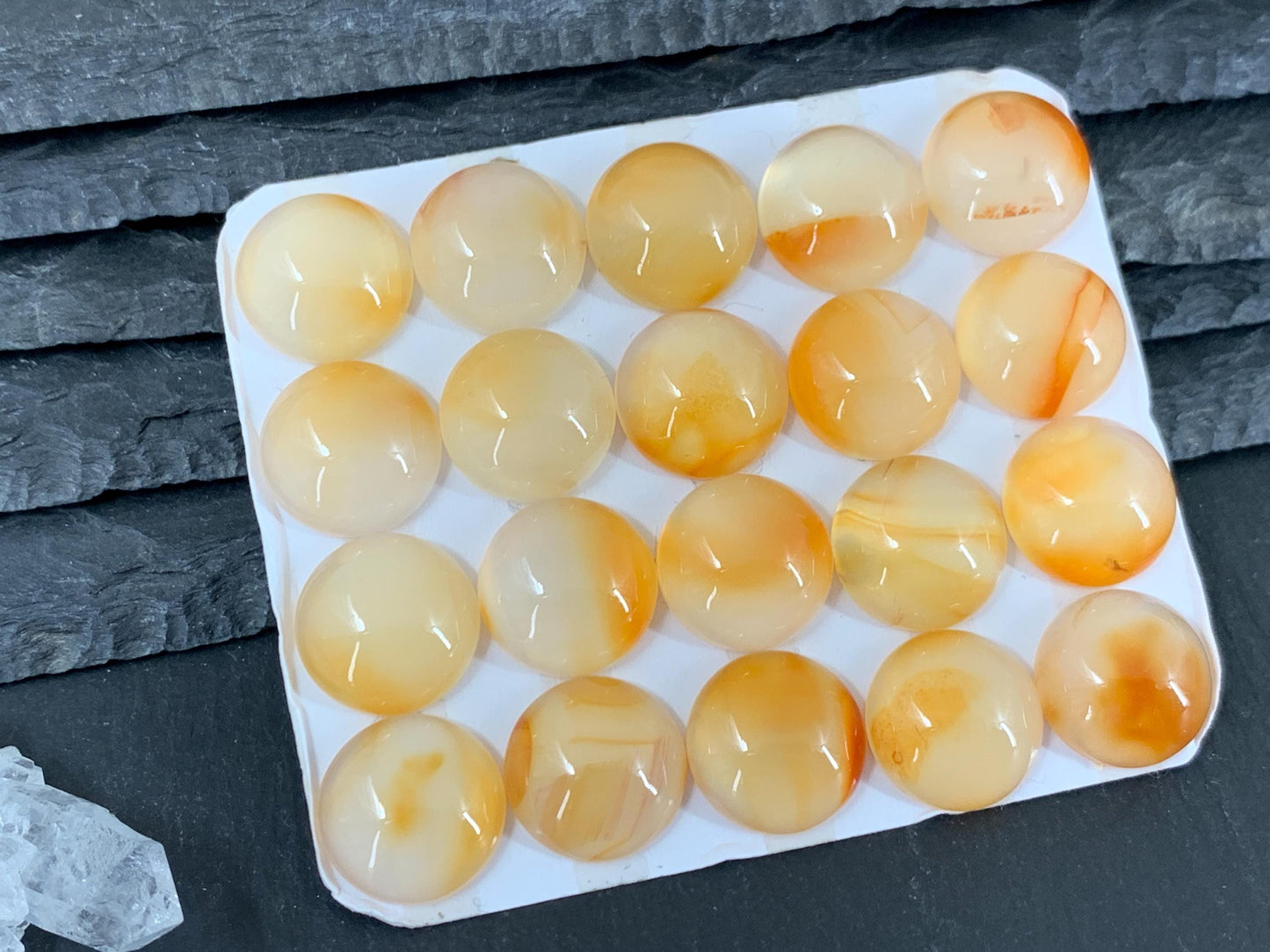 Carnelian round 16mm cabochon - Calibrated cabochons