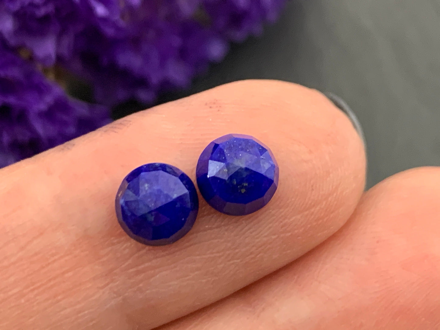 Faceted Lapis Lazuli round 6mm cabochon - Calibrated cabochons