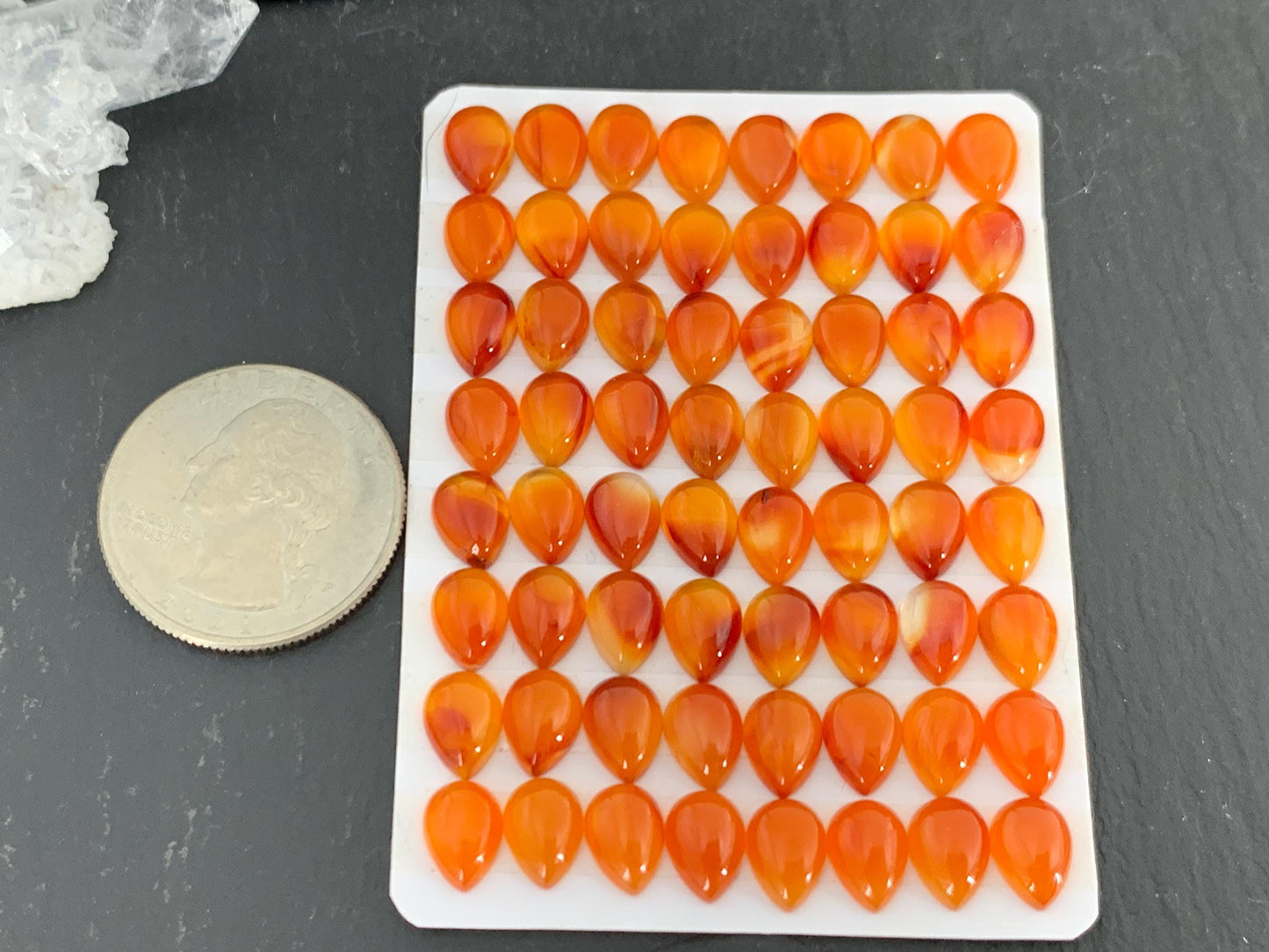 Carnelian pear 6x8mm cabochon - Calibrated cabochons