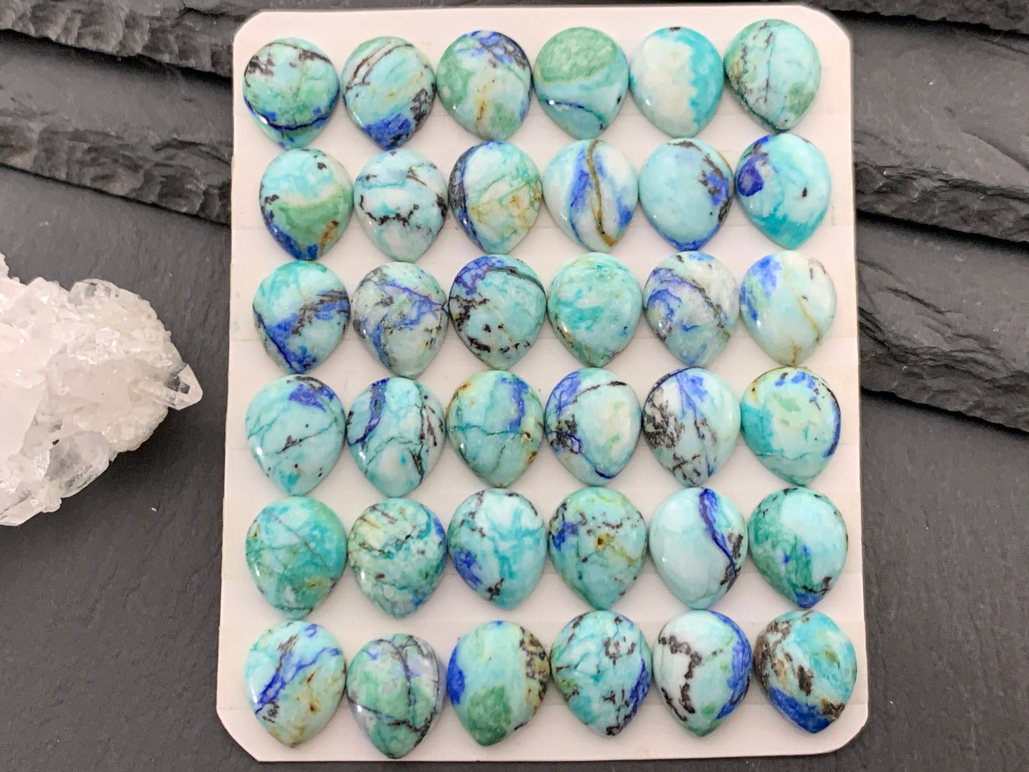Azurite Pear 10x12mm cabochon from Peru - Calibrated cabochons
