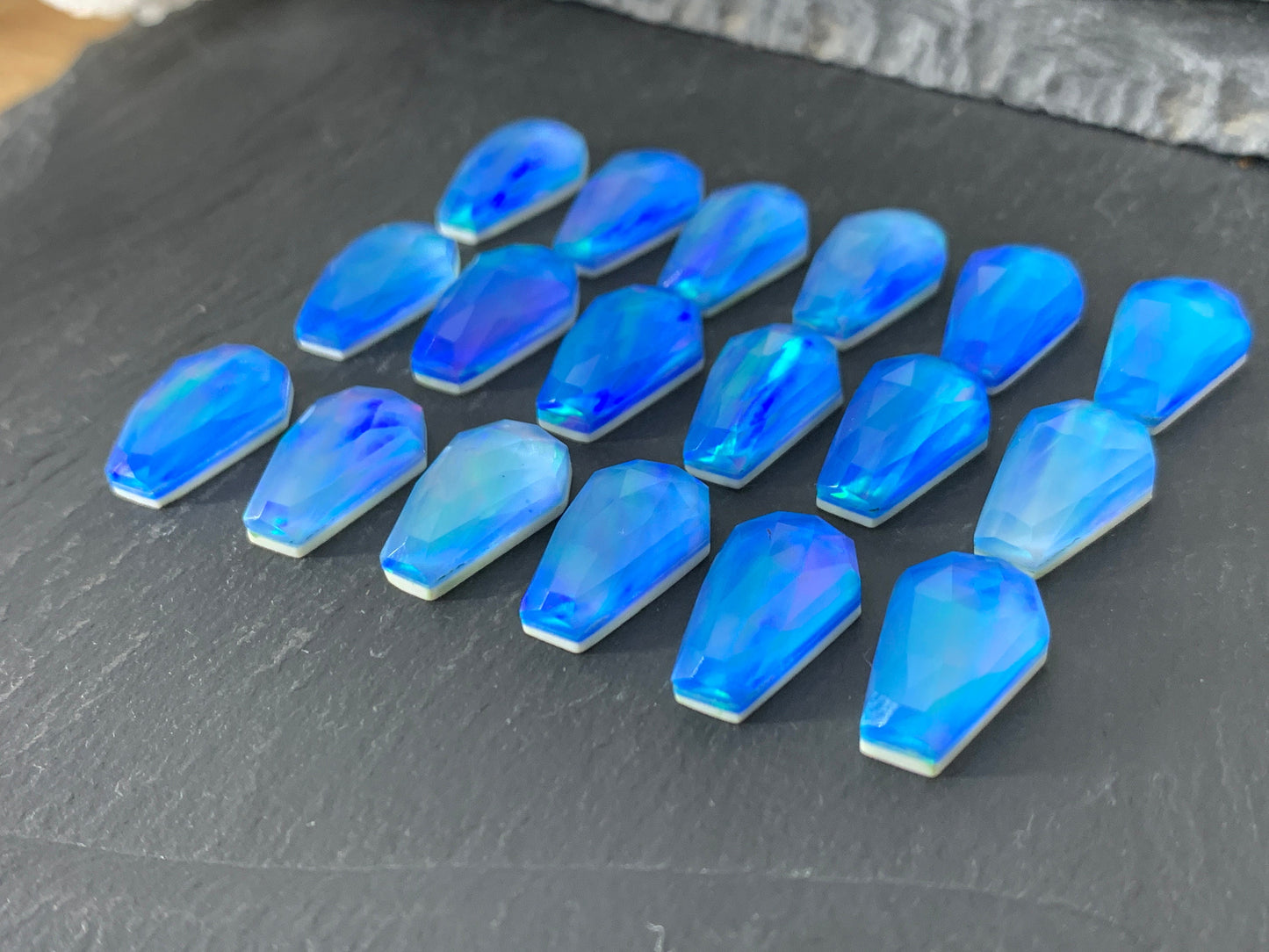 Faceted Aurora Opal coffin 10x16mm cabochon - Doublet cabochons