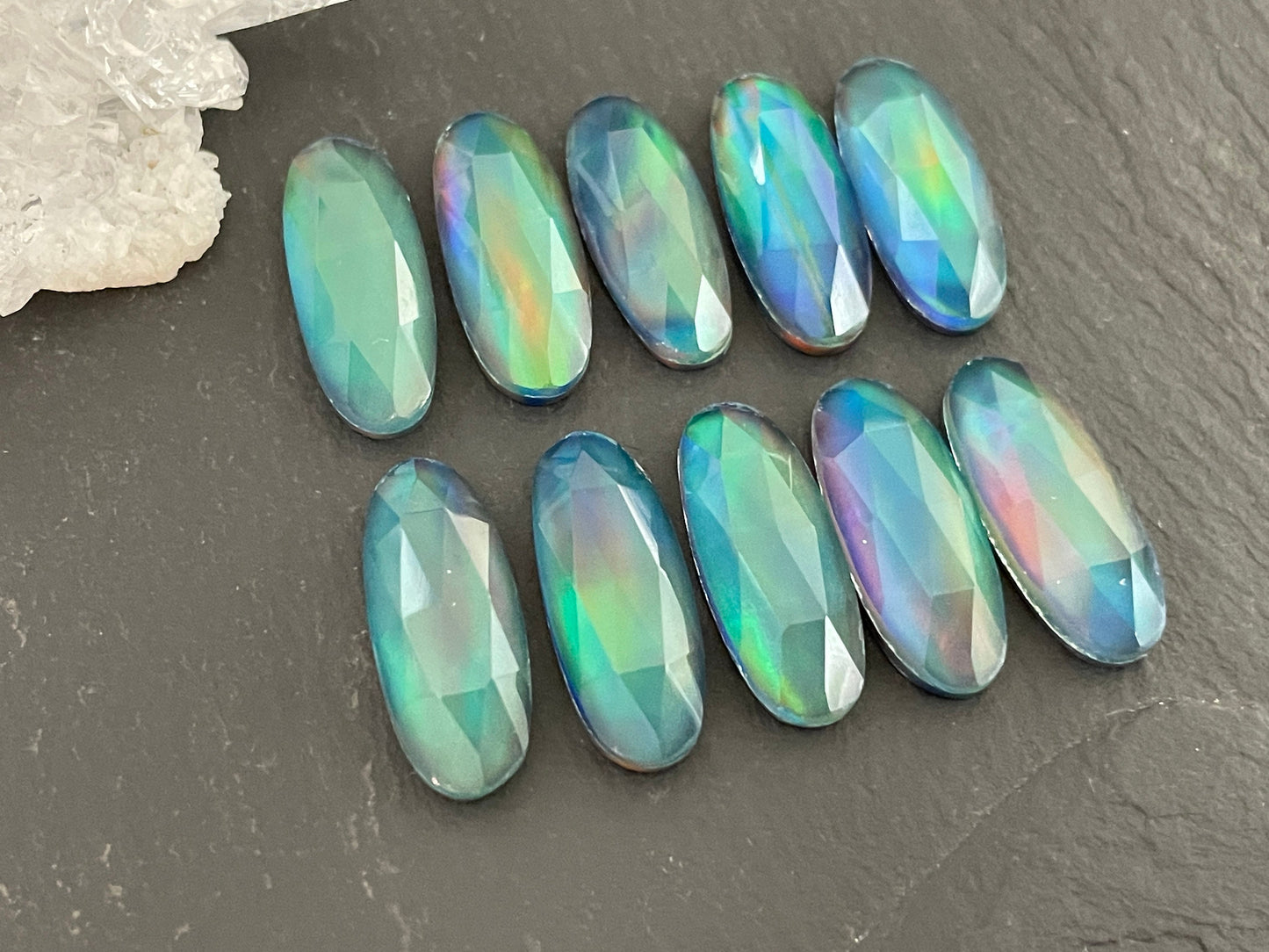 Faceted Aurora Opal oval 8x20mm cabochon - Doublet cabochon